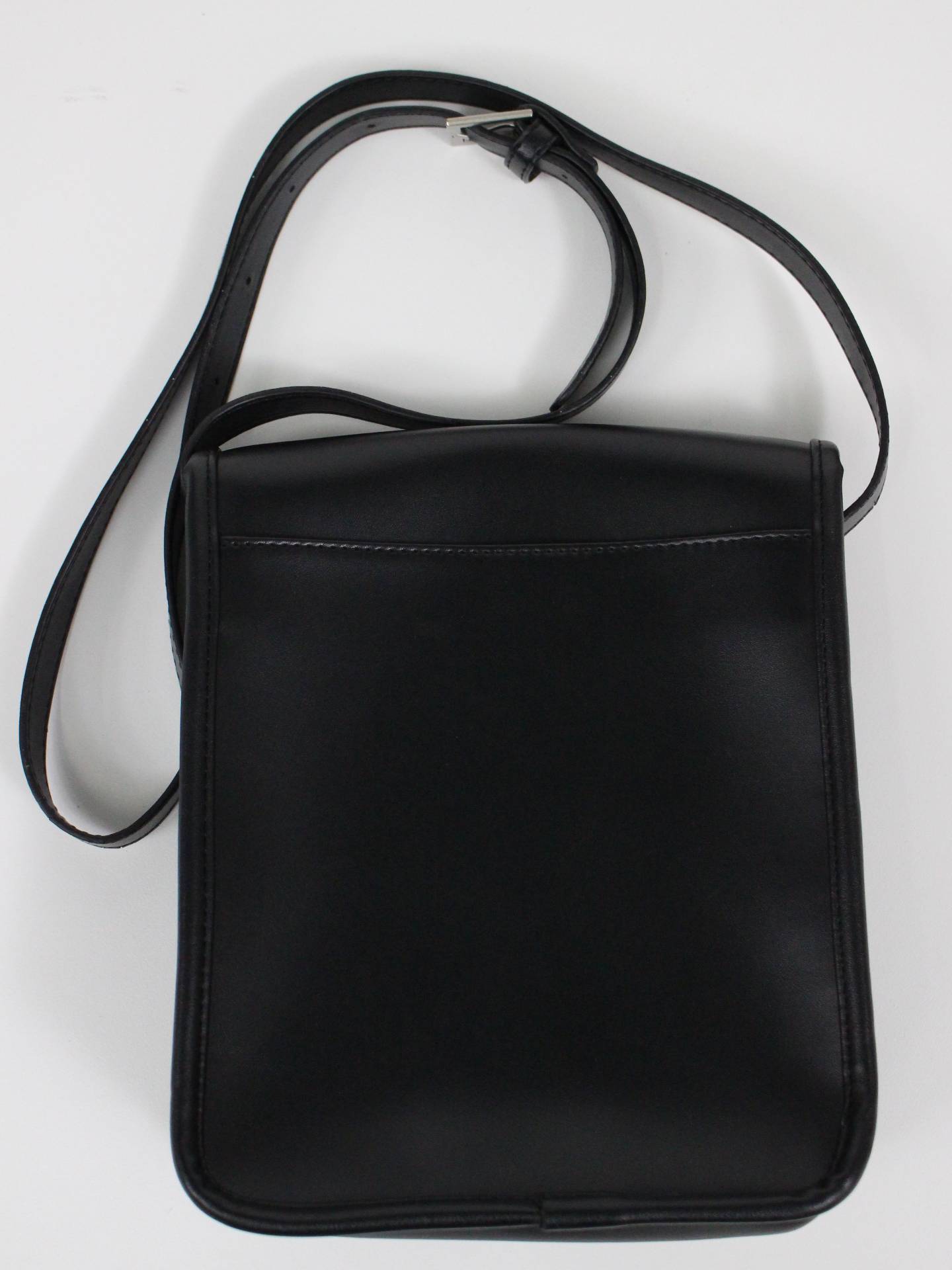 ショルダーバッグ