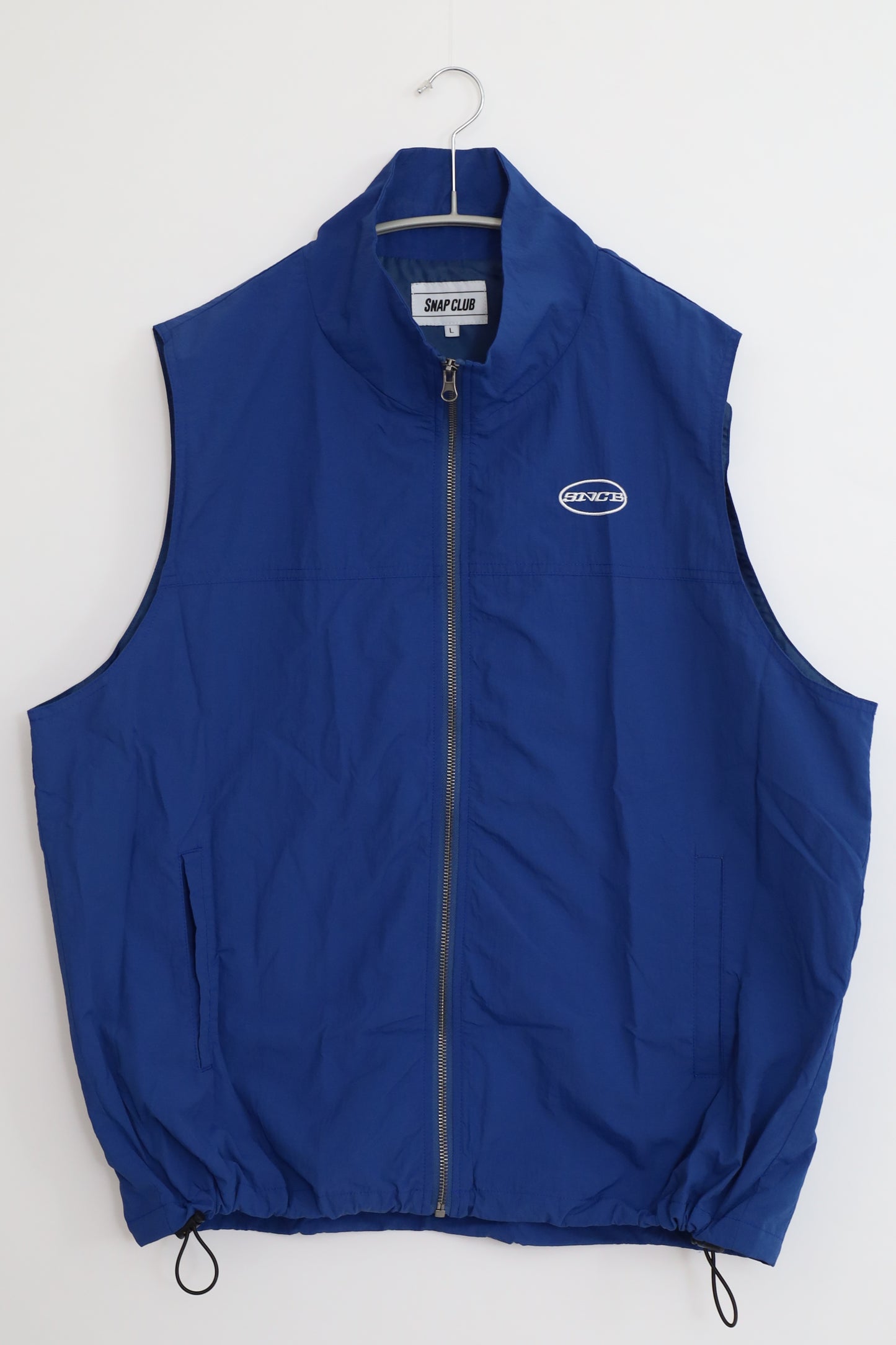 ナイロンベスト