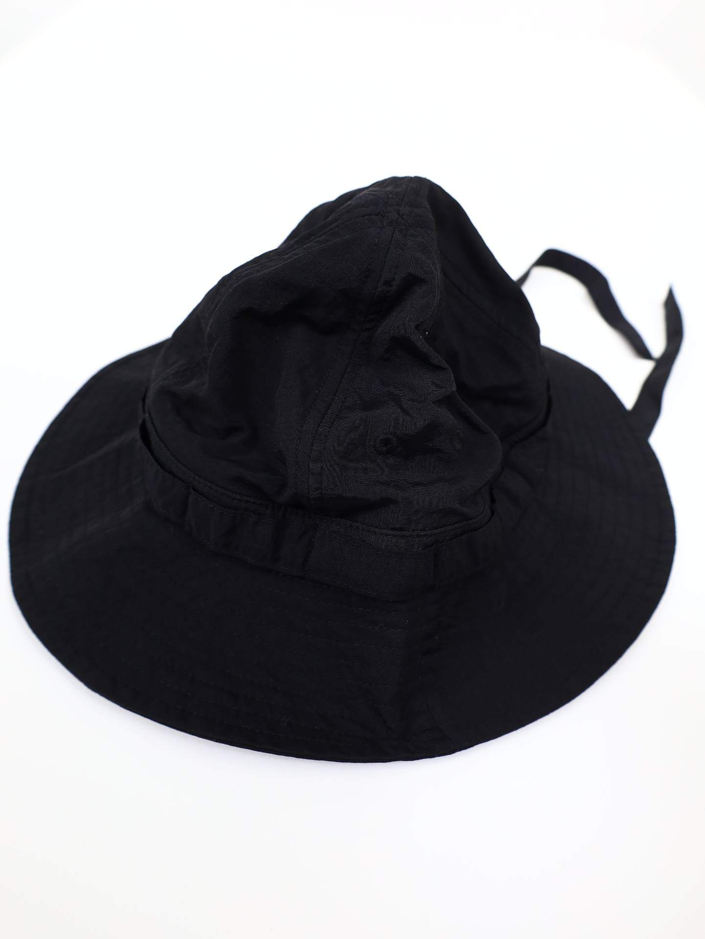 バケットハット