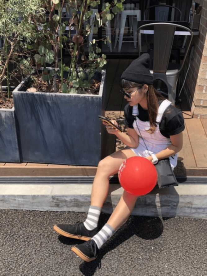 スニーカー