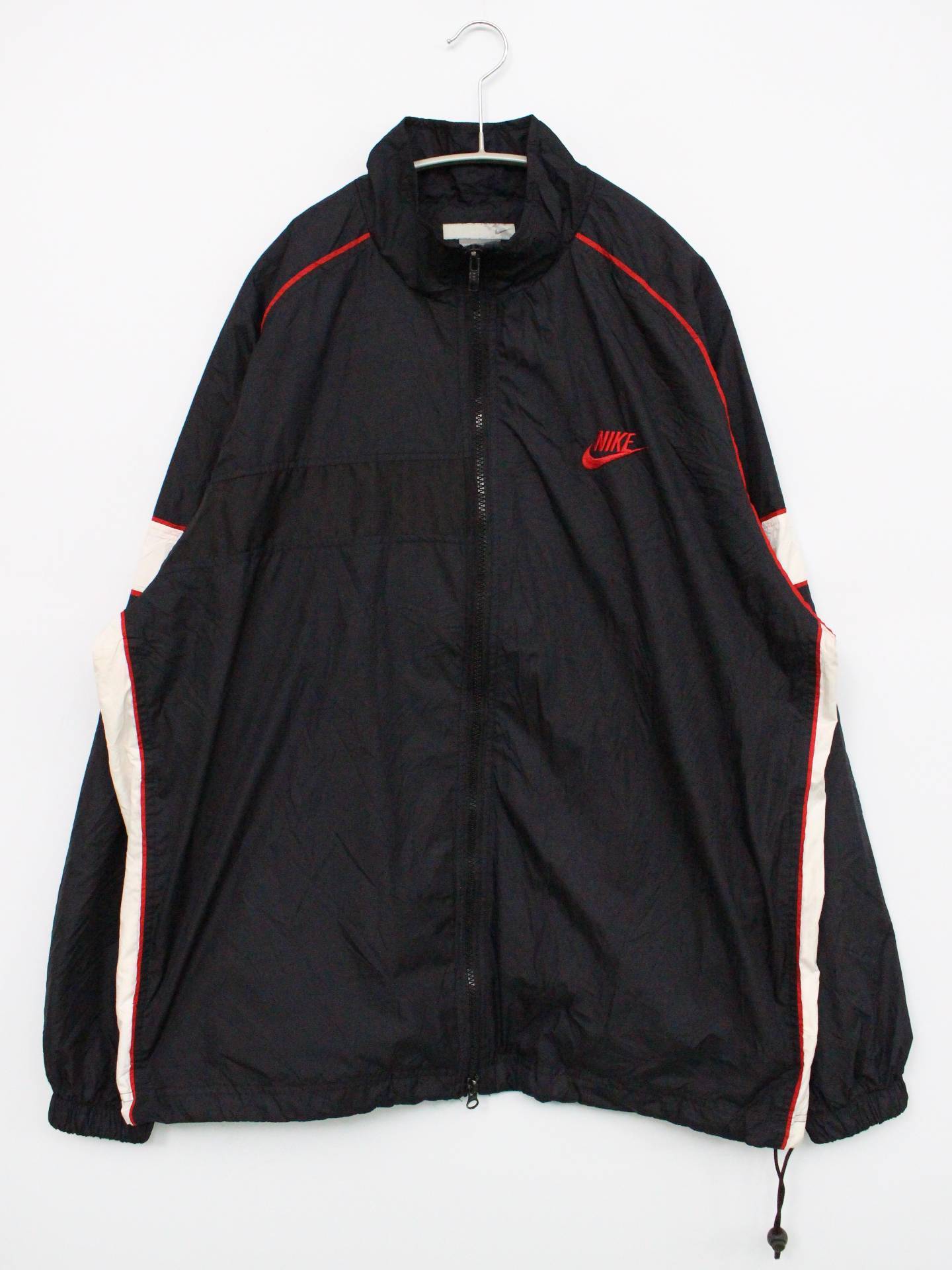 ナイロンジャケット