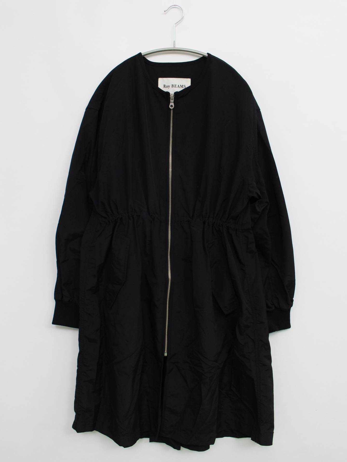 ノーカラーコート