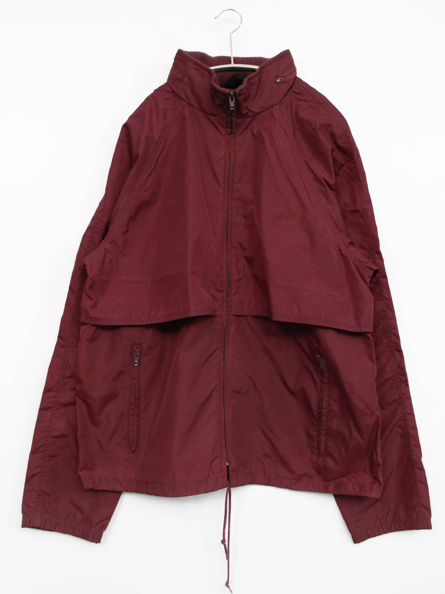 ナイロンジャケット