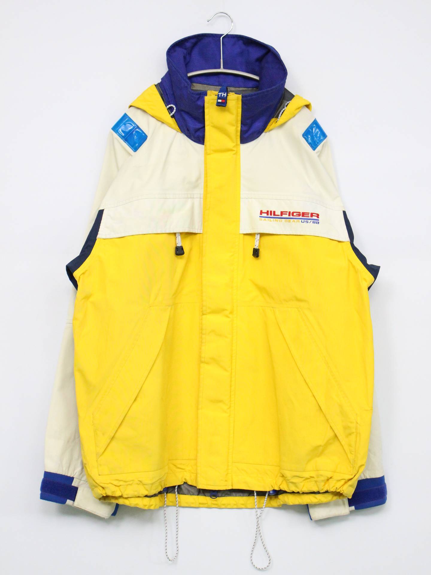 マウンテンパーカー