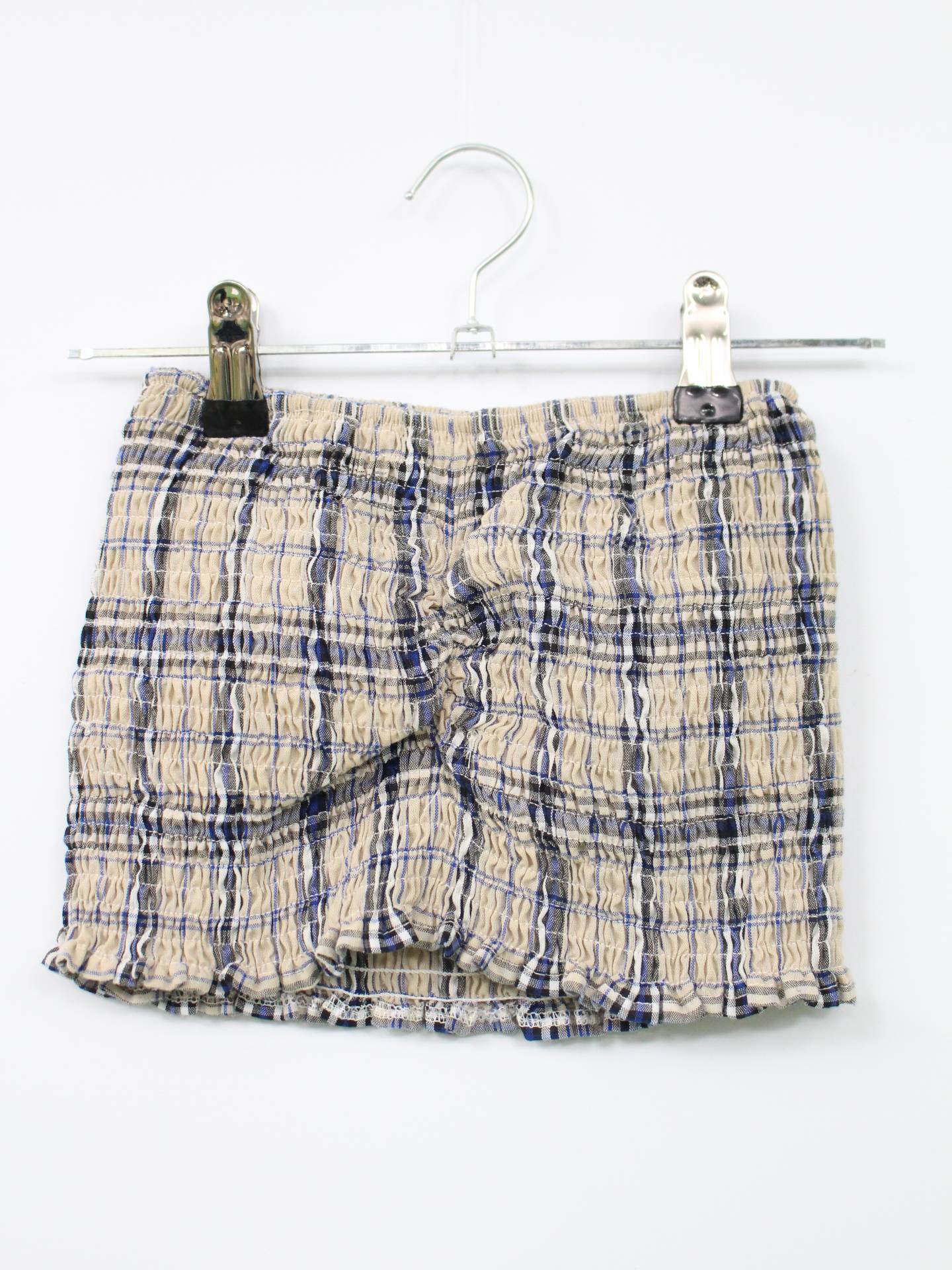 チューブトップ