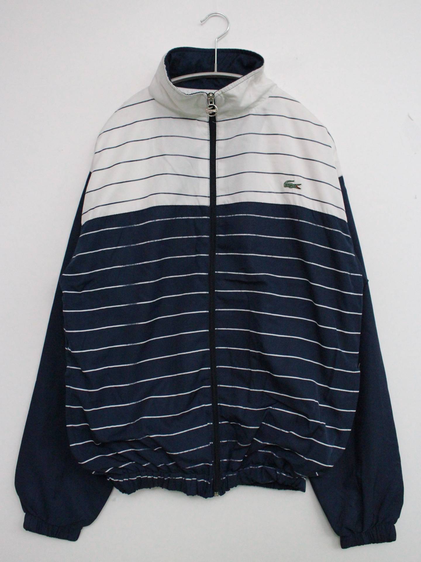 ナイロンジャケット