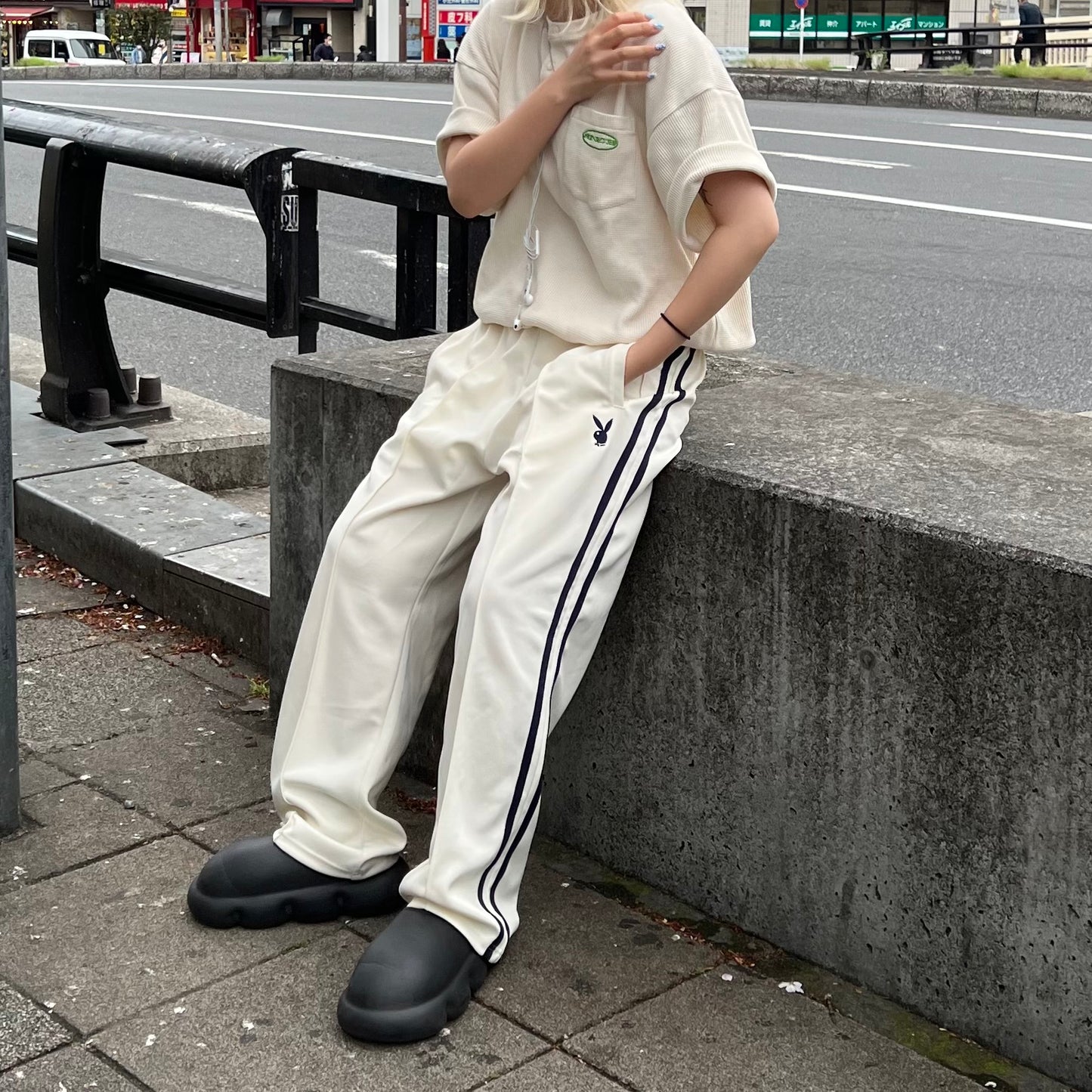 Tシャツ