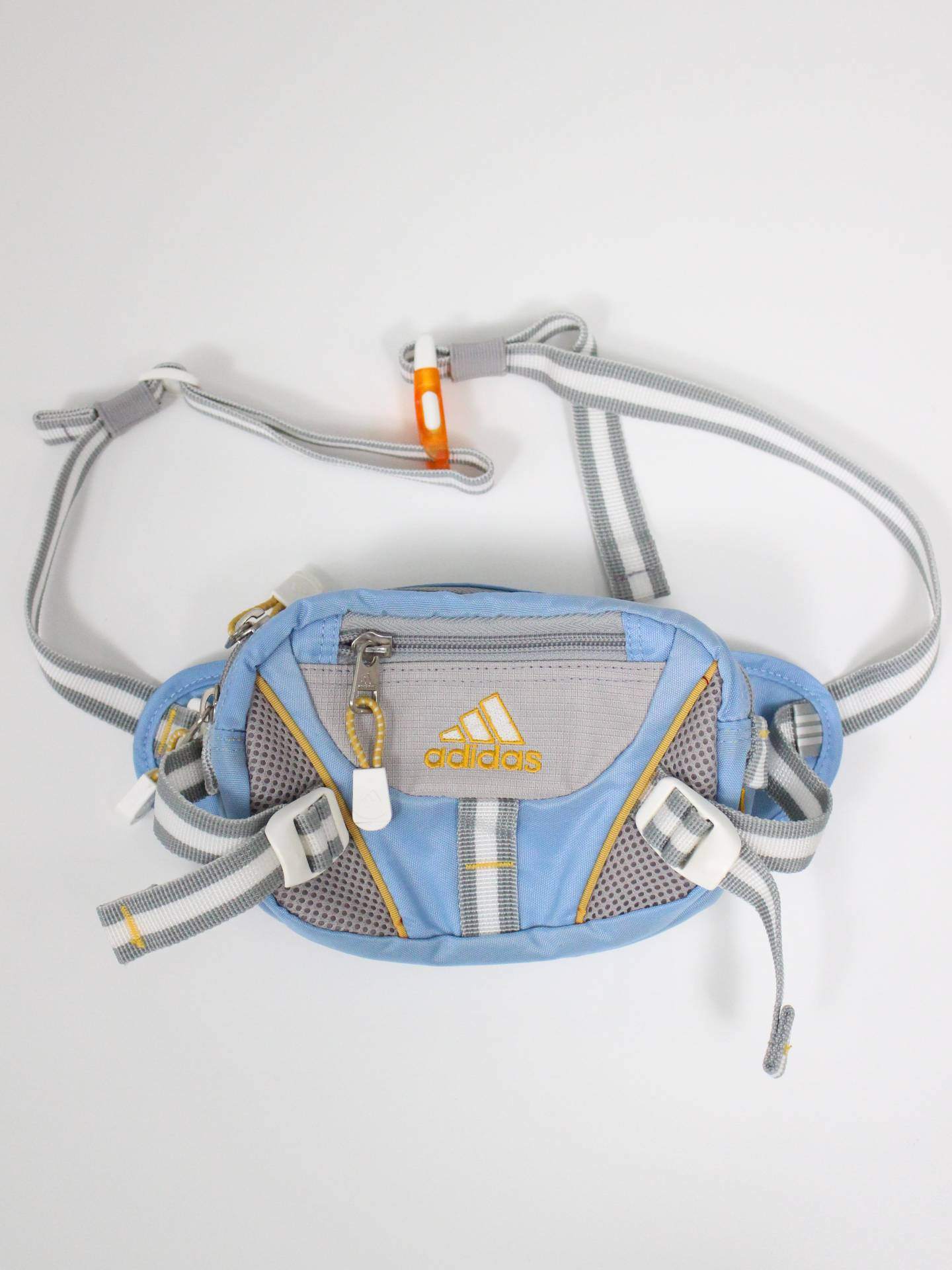 ショルダーバッグ