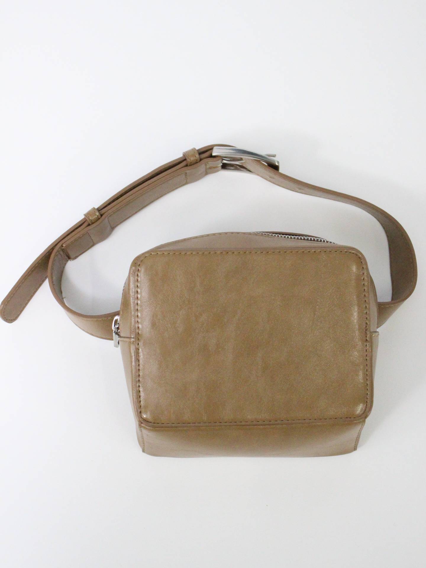 ボディバッグ/ウエストポーチ