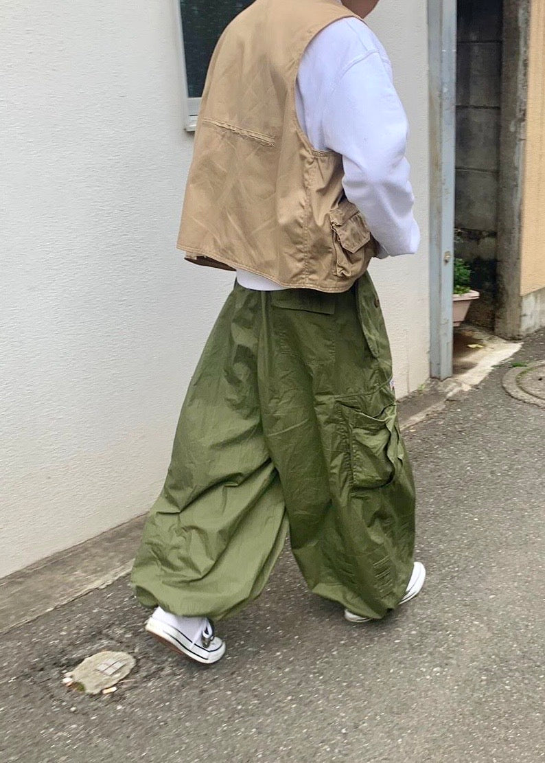 カーゴパンツ