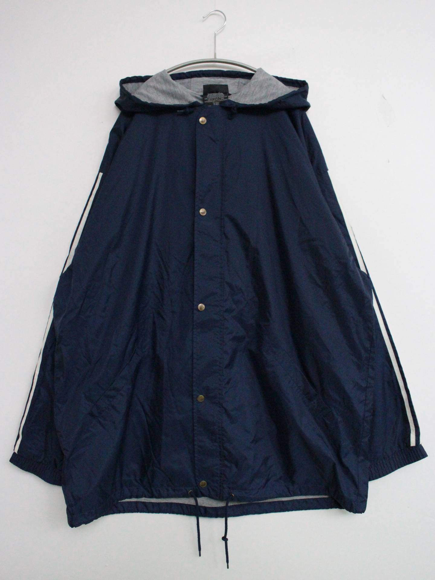 ナイロンジャケット