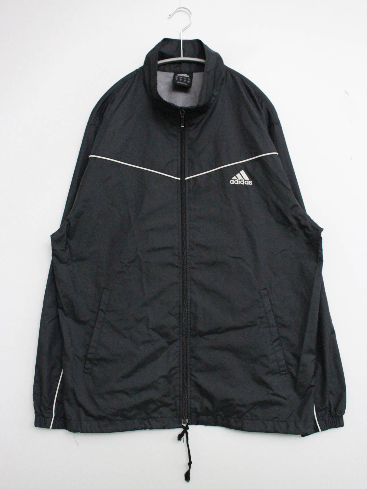 ナイロンジャケット