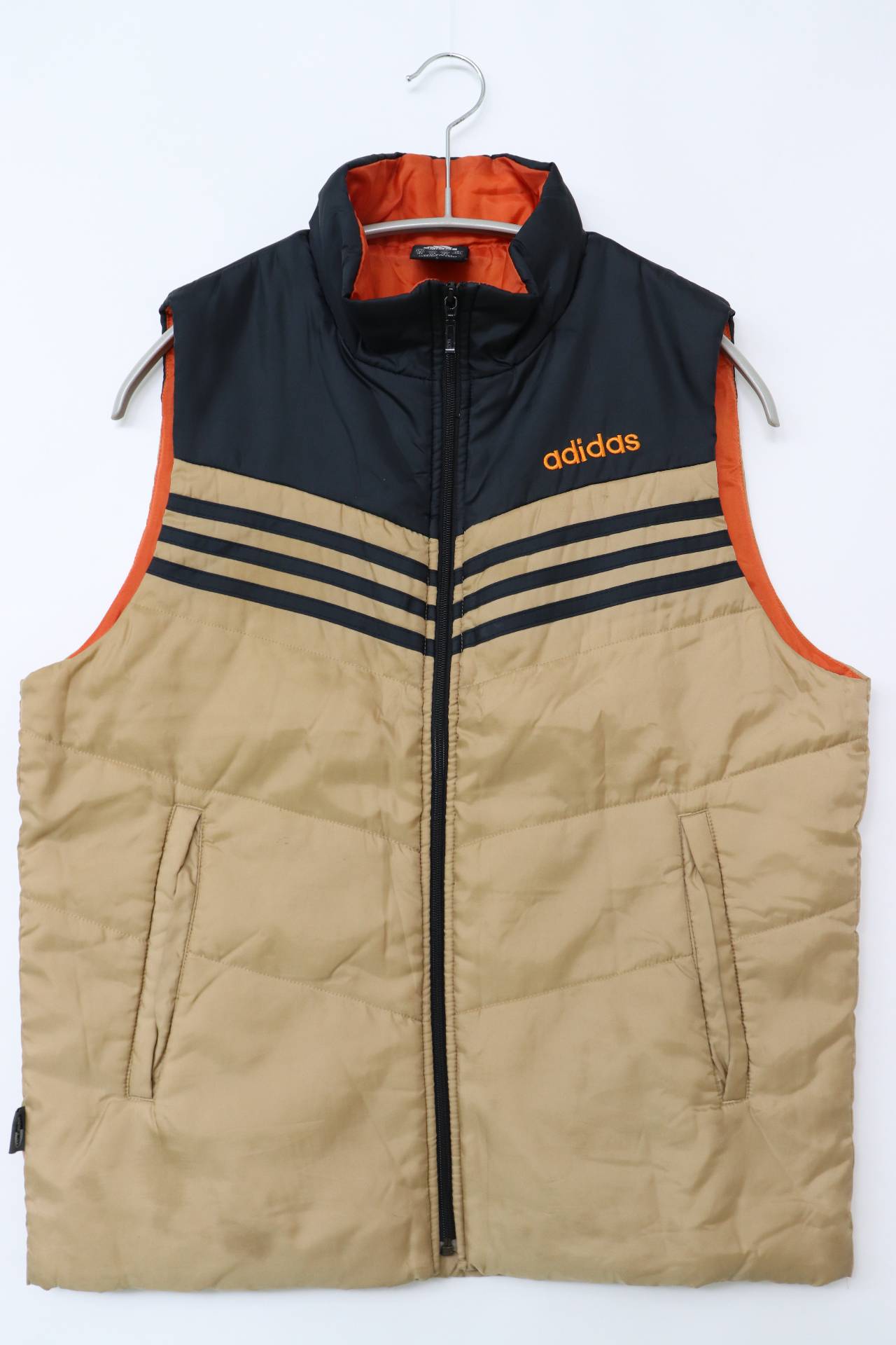 ナイロンベスト