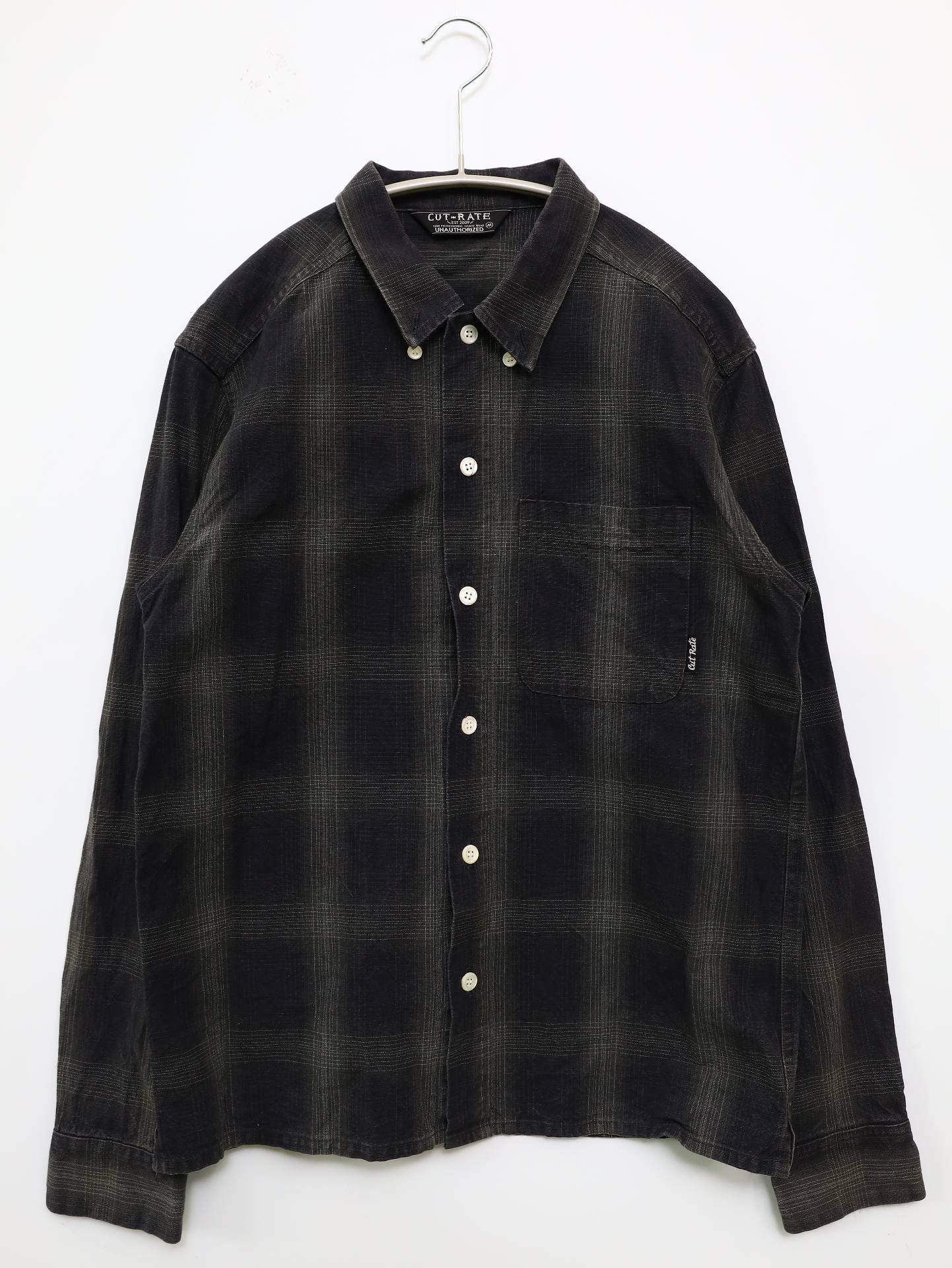 シャツ/ブラウス