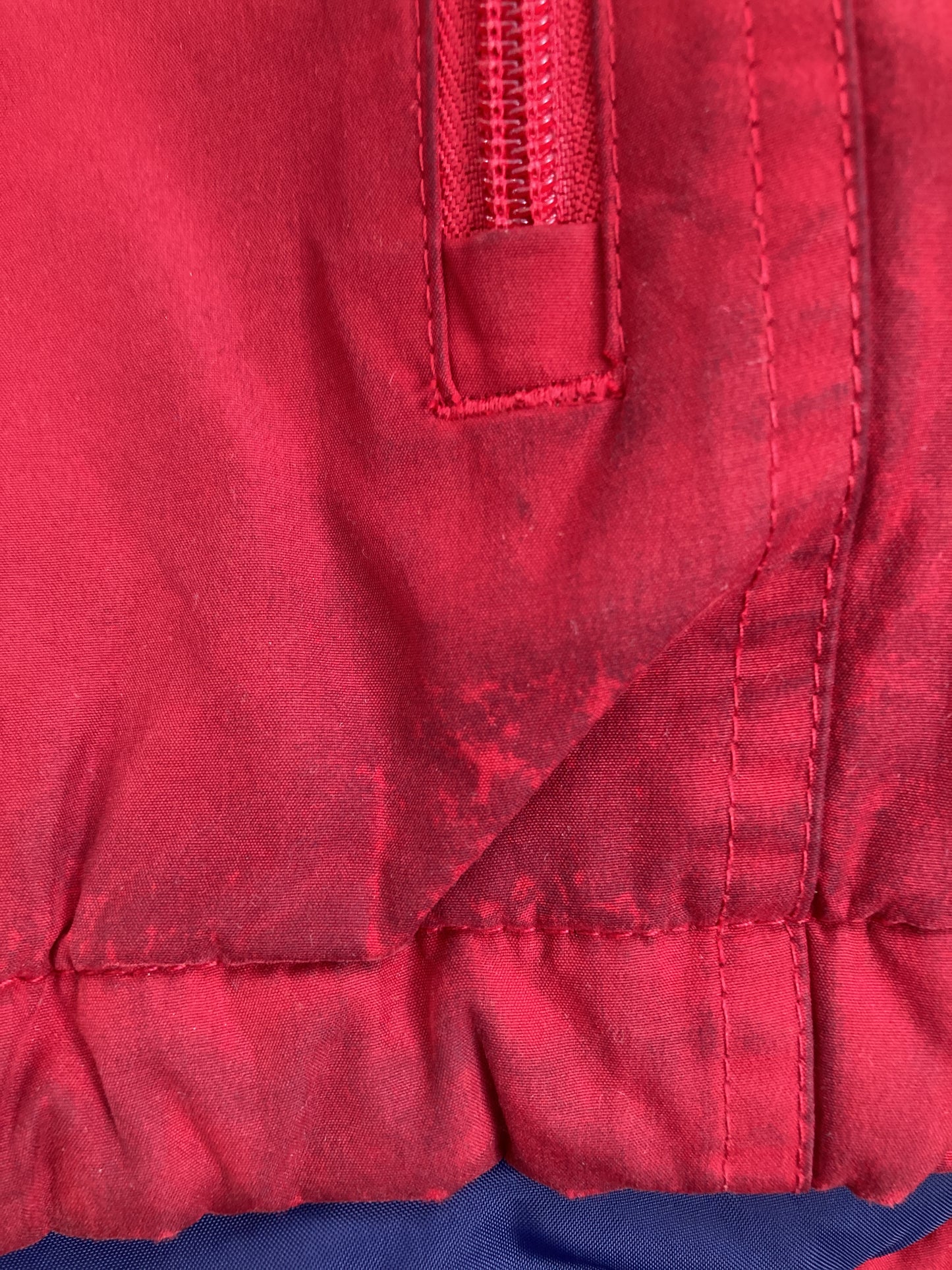 ナイロンジャケット