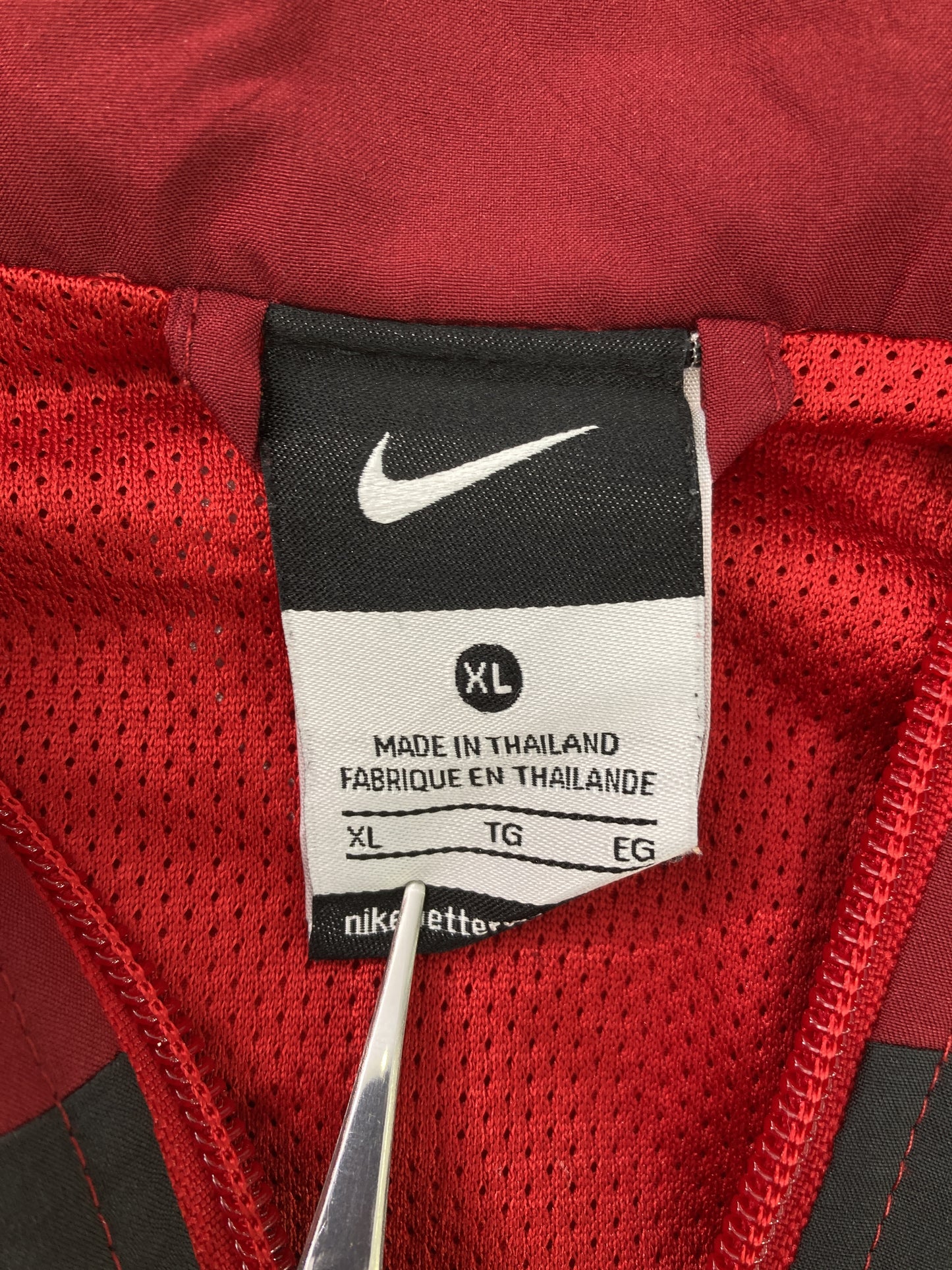 ナイロンジャケット