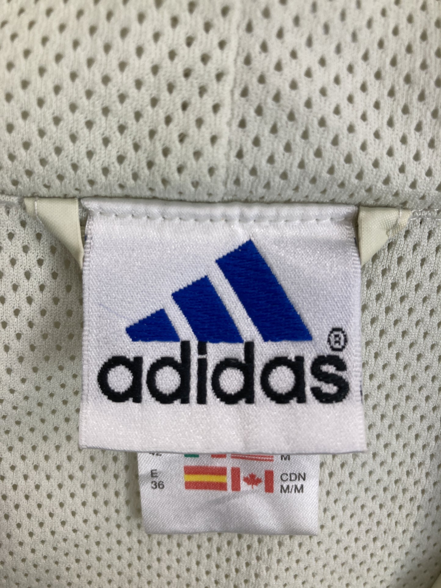 ナイロンジャケット