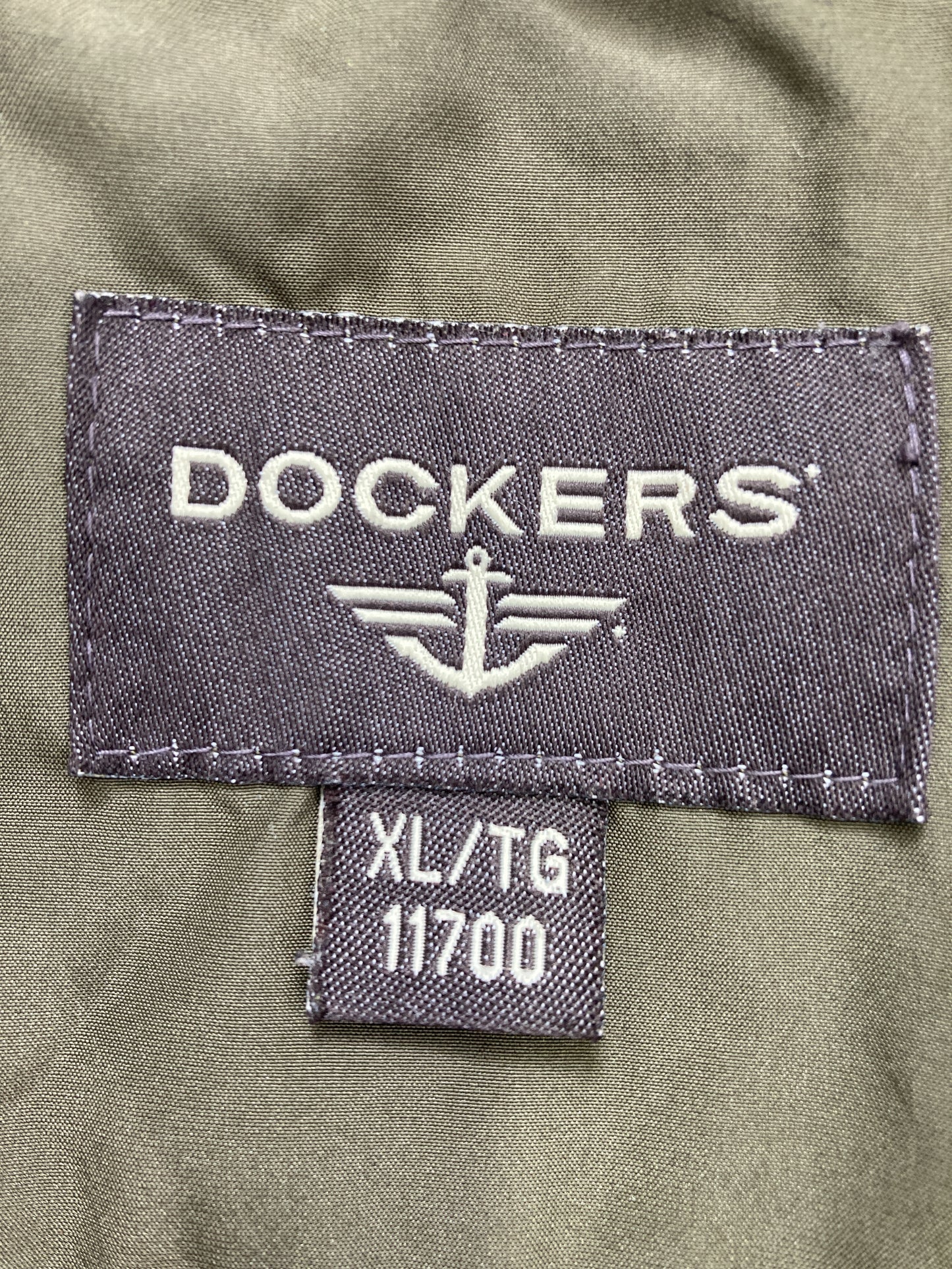 ナイロンジャケット