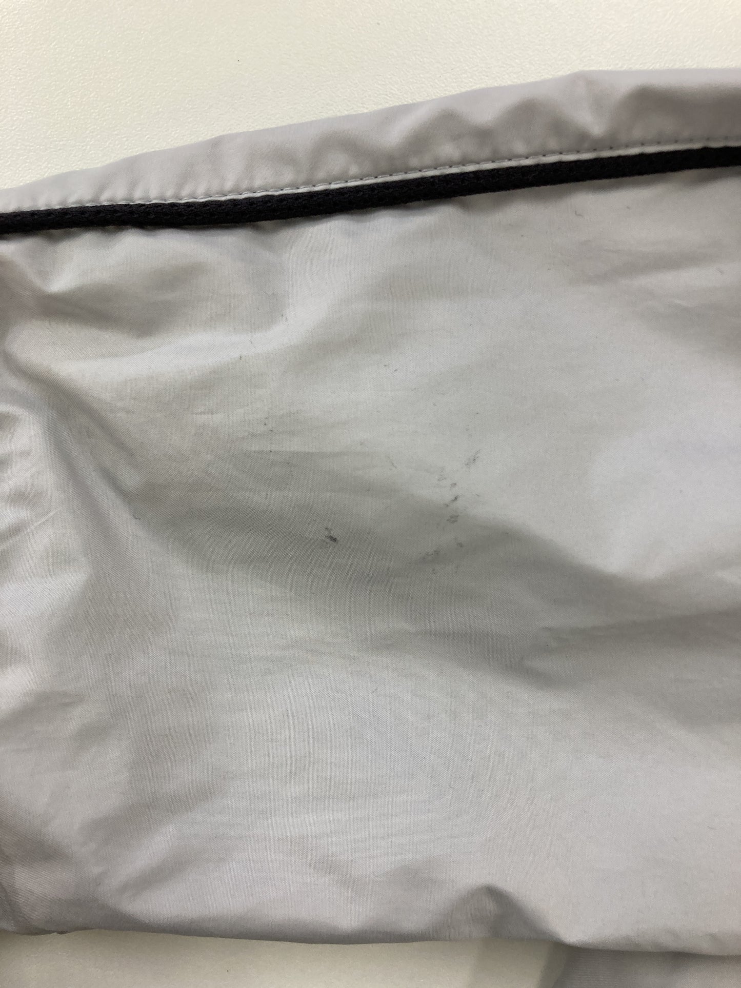 ナイロンジャケット