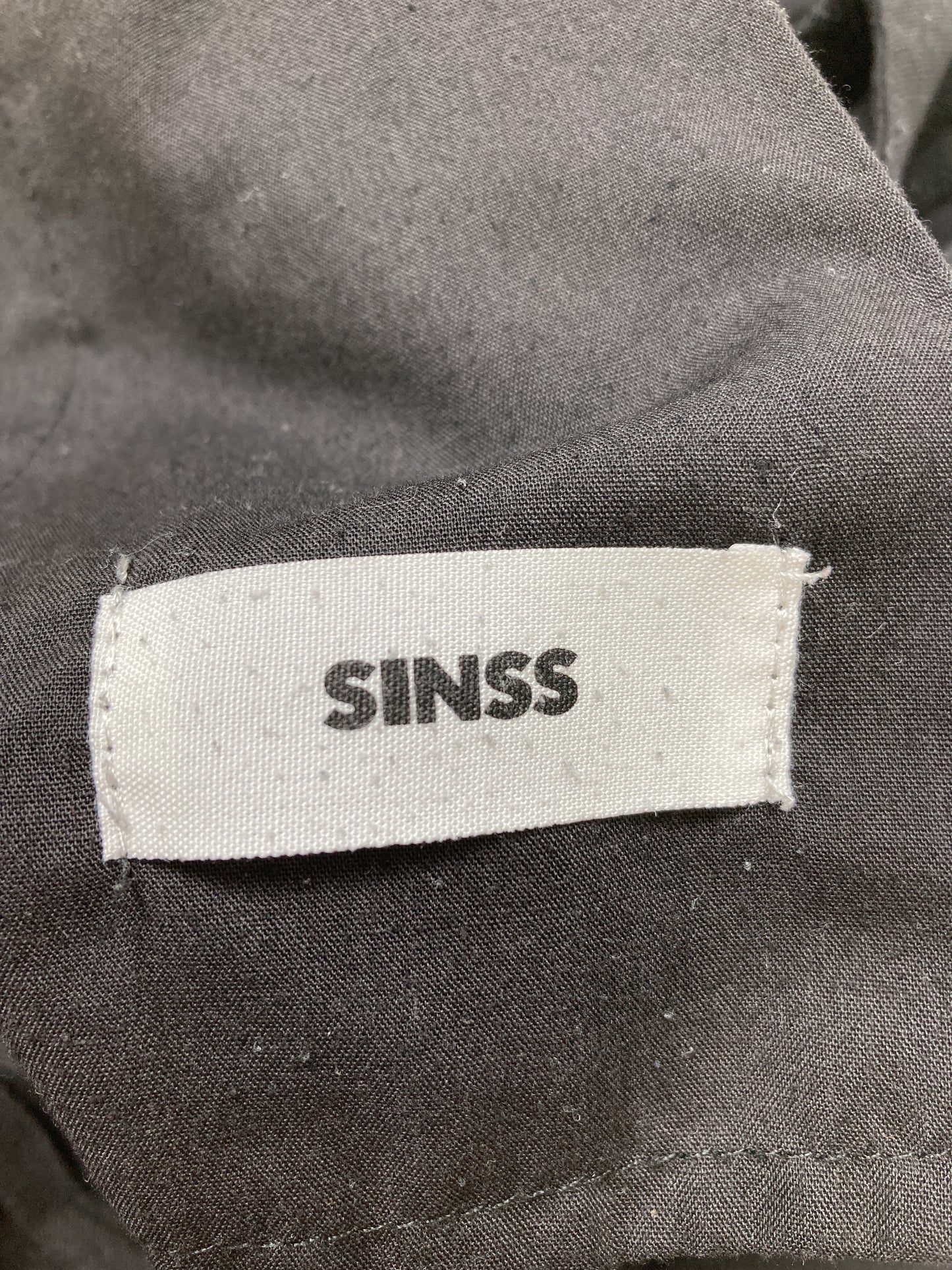 スラックス