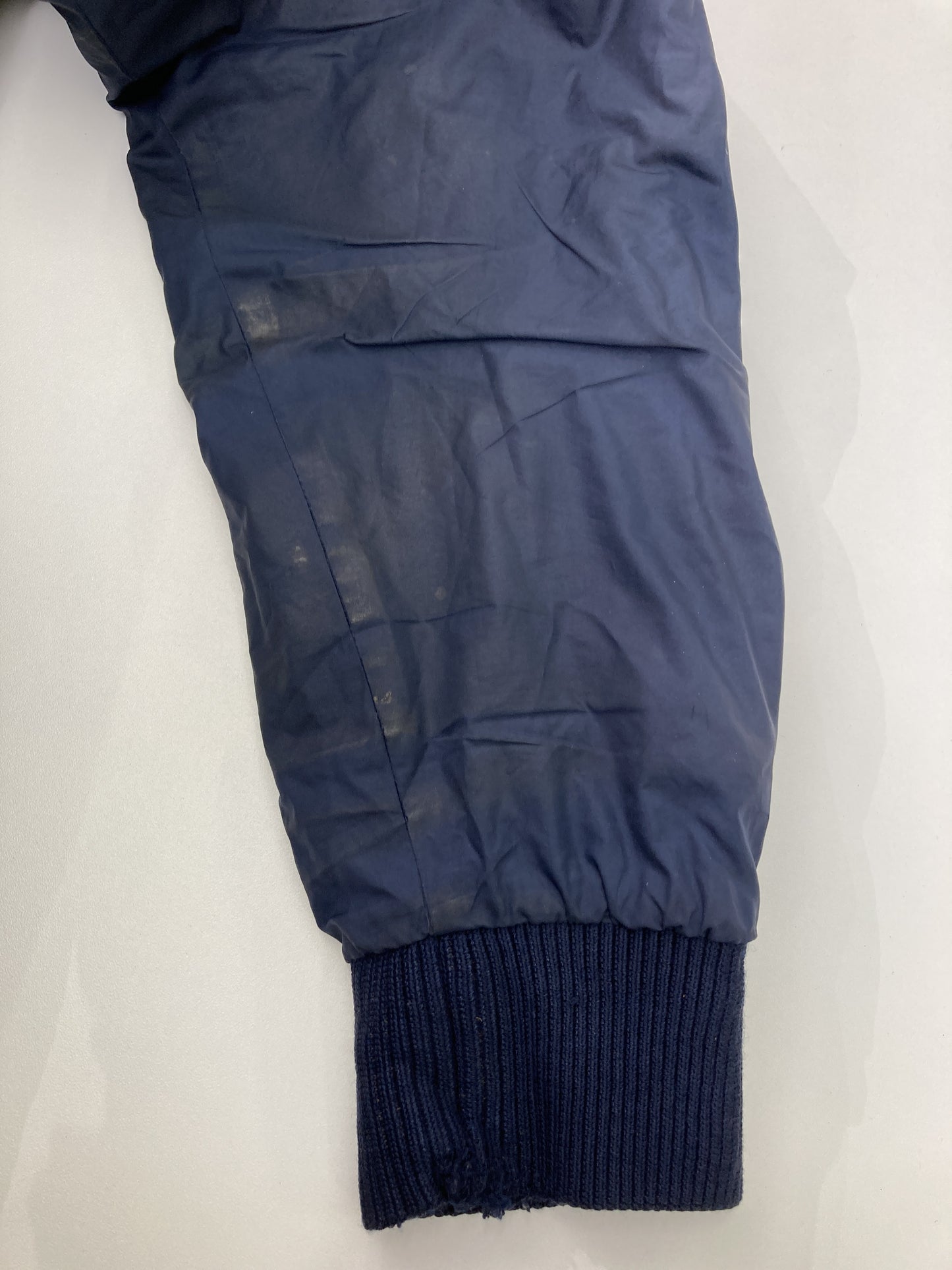 ナイロンジャケット