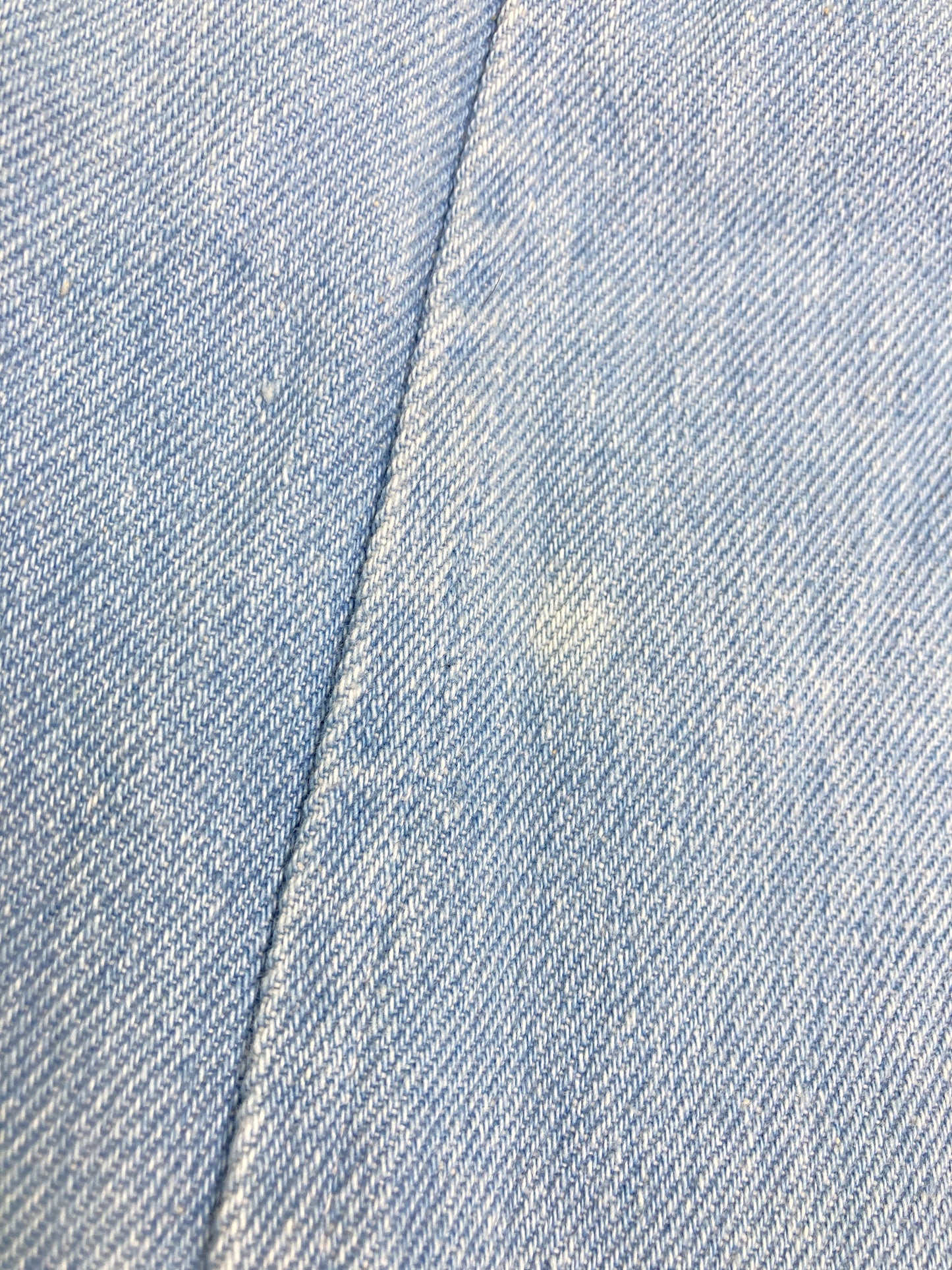 デニムパンツ