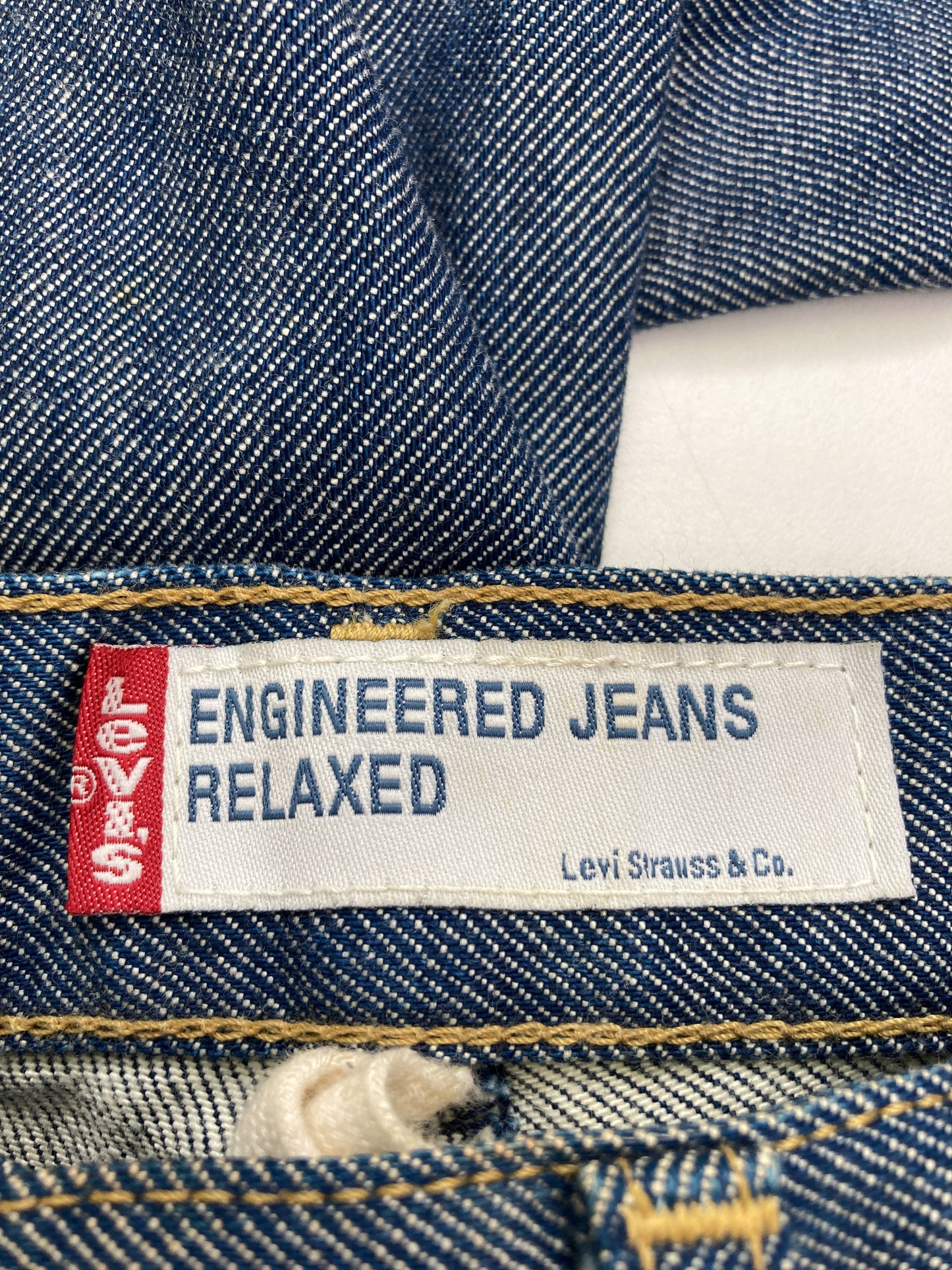 デニムパンツ