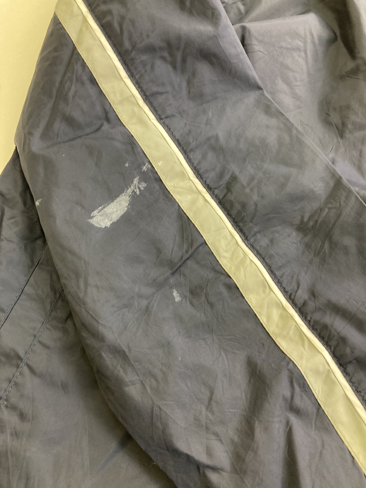 ナイロンジャケット