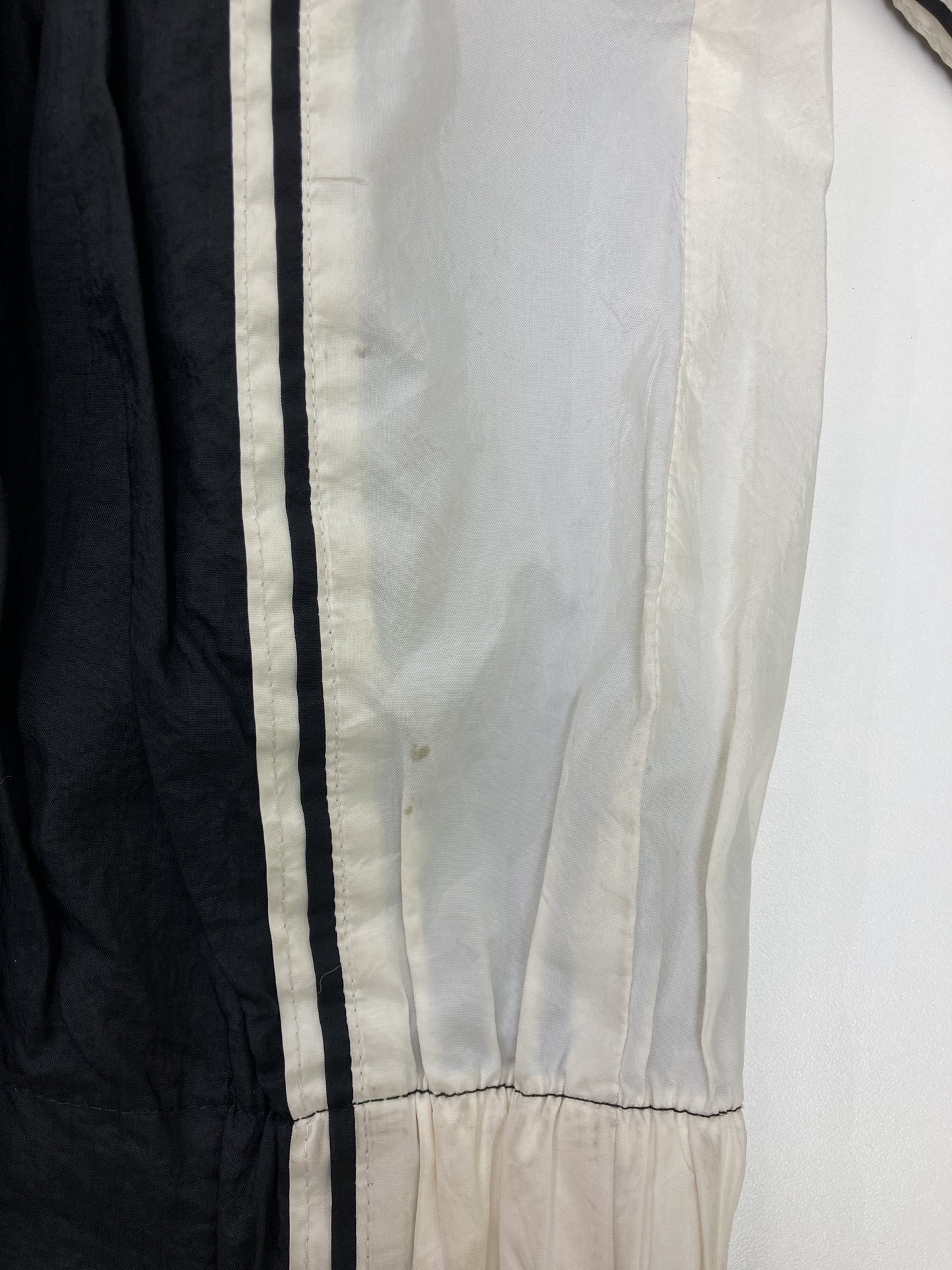 ナイロンジャケット