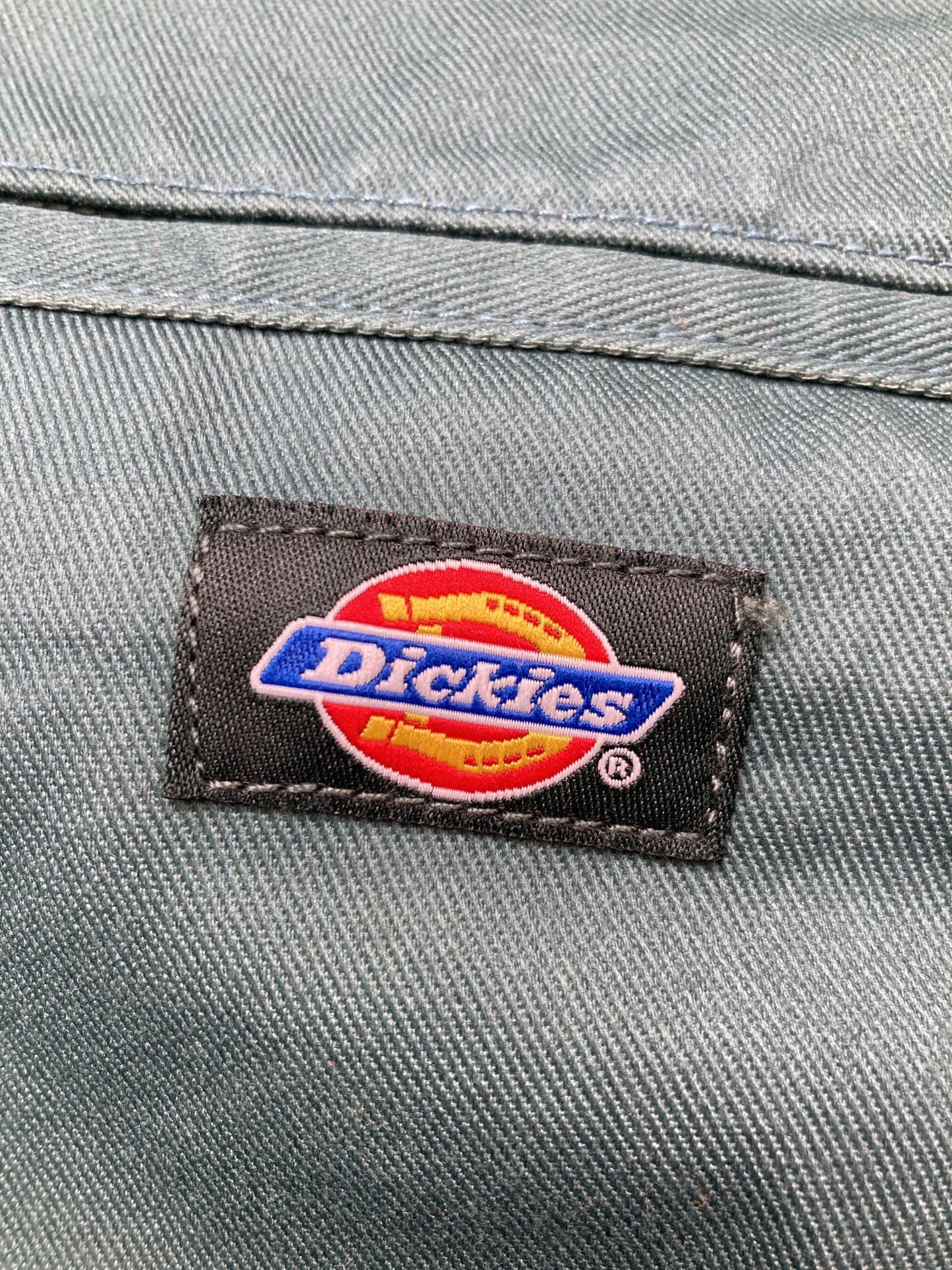 スラックス
