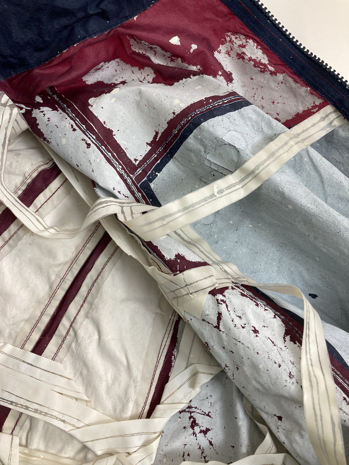 ナイロンジャケット