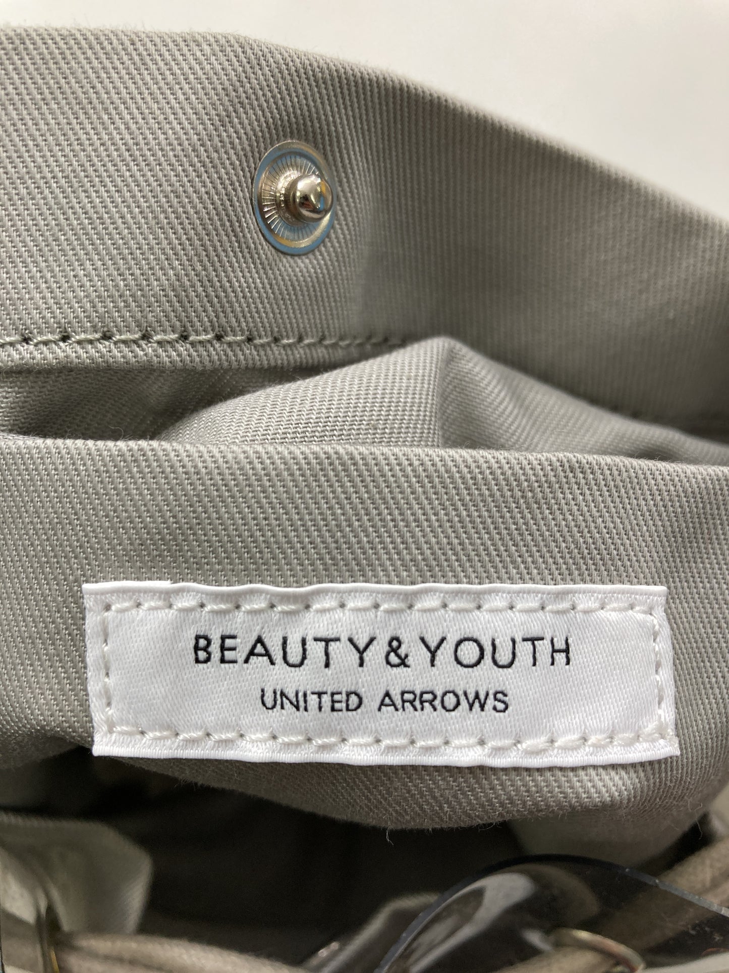 ショルダーバッグ