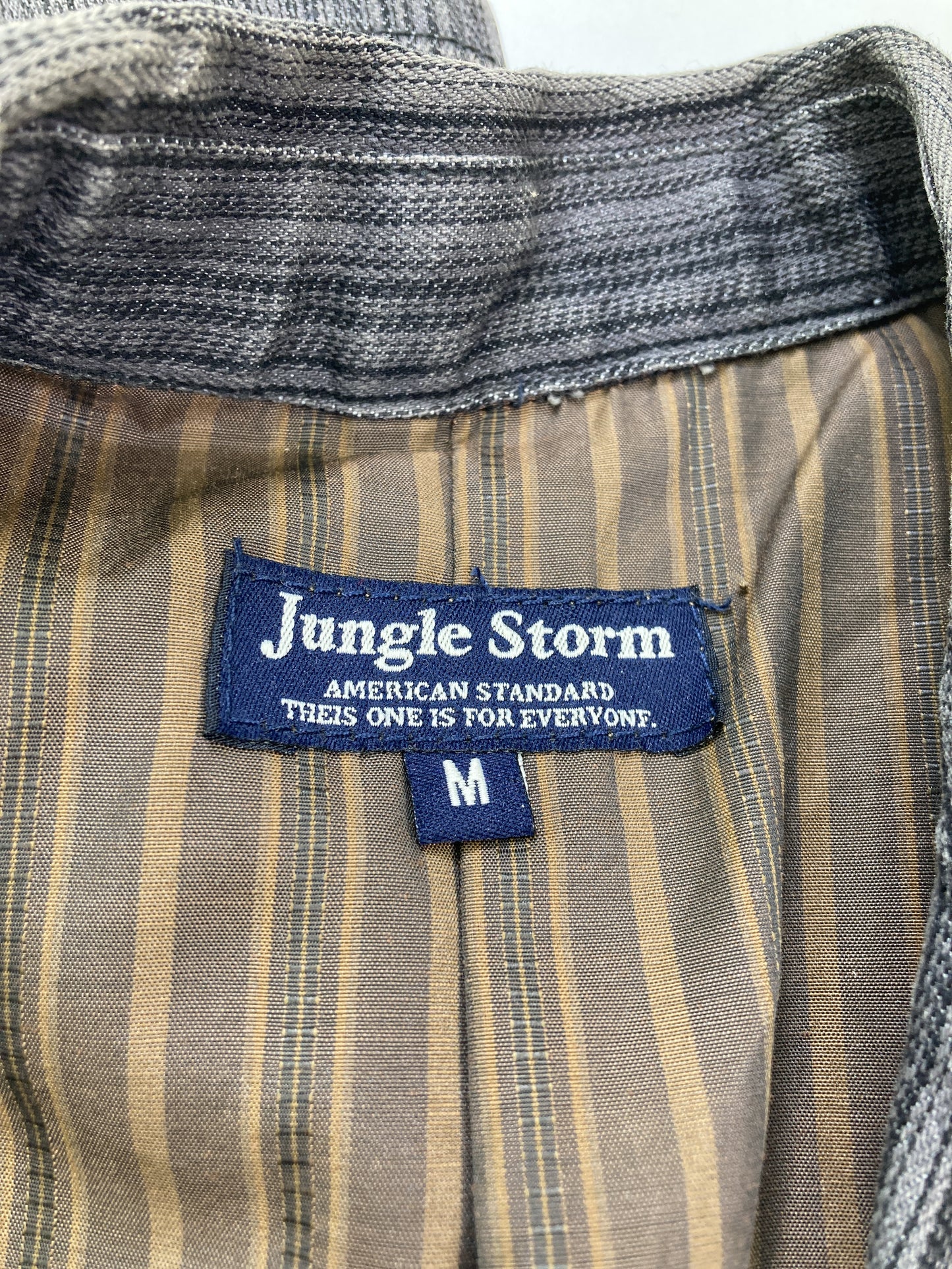 テーラードジャケット