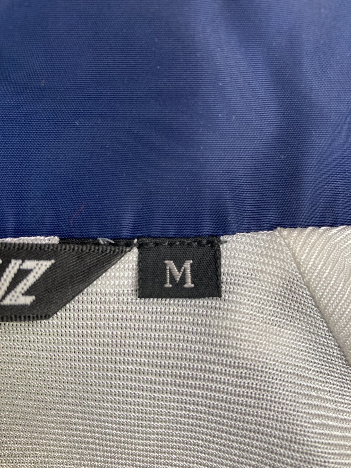 ナイロンジャケット