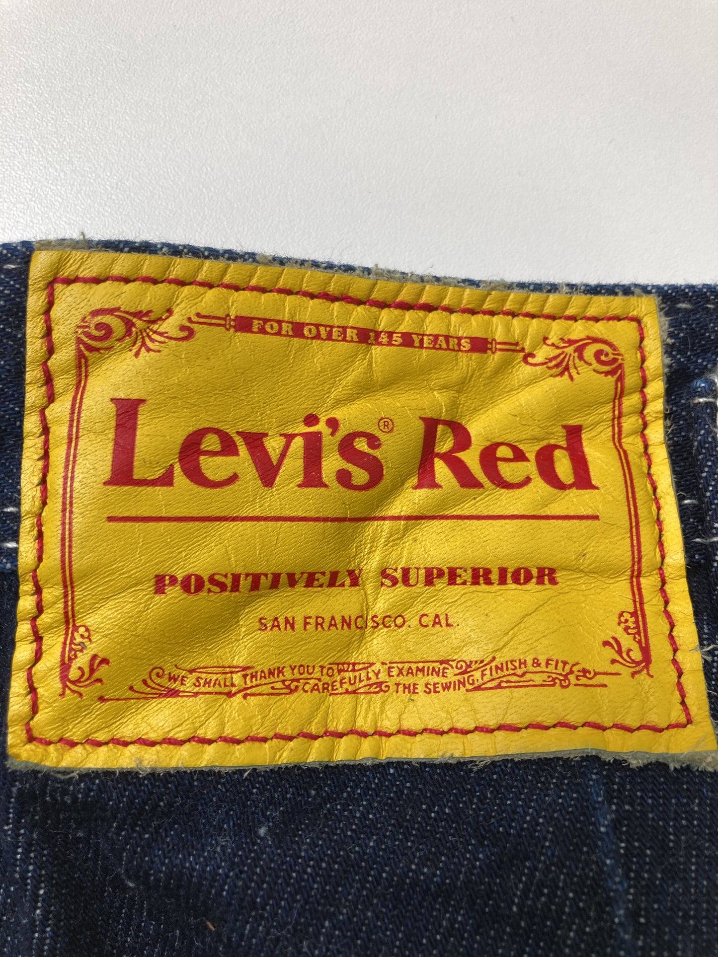 デニムパンツ