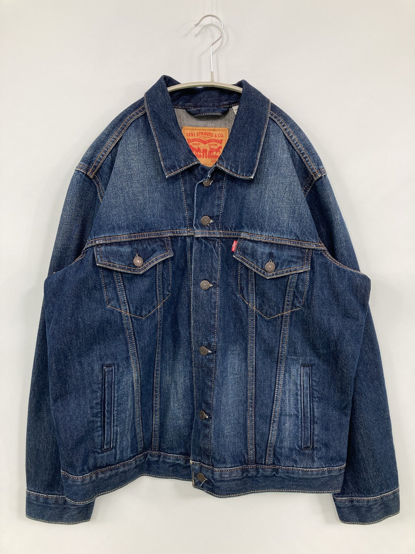 デニムジャケット