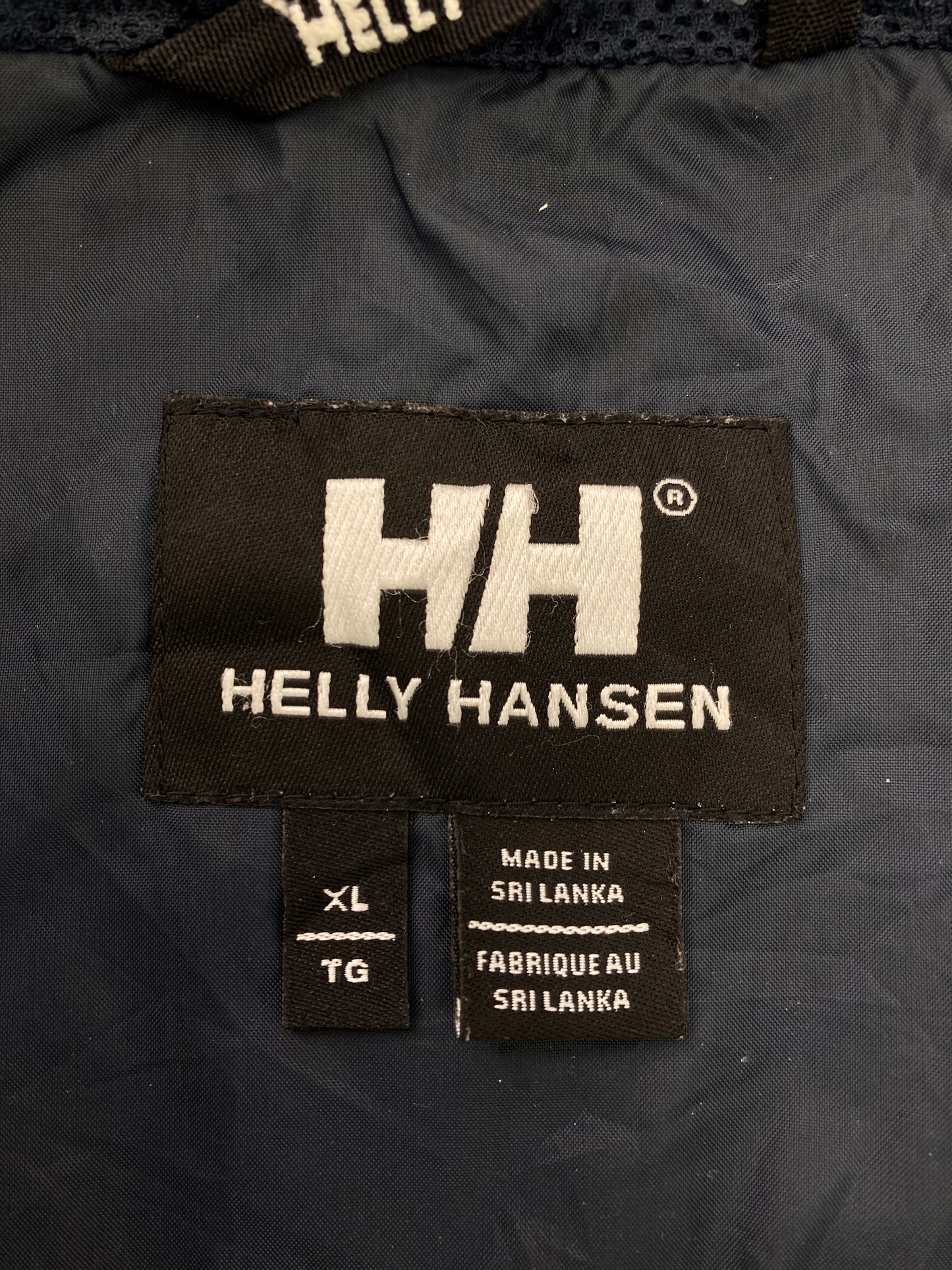 ナイロンジャケット