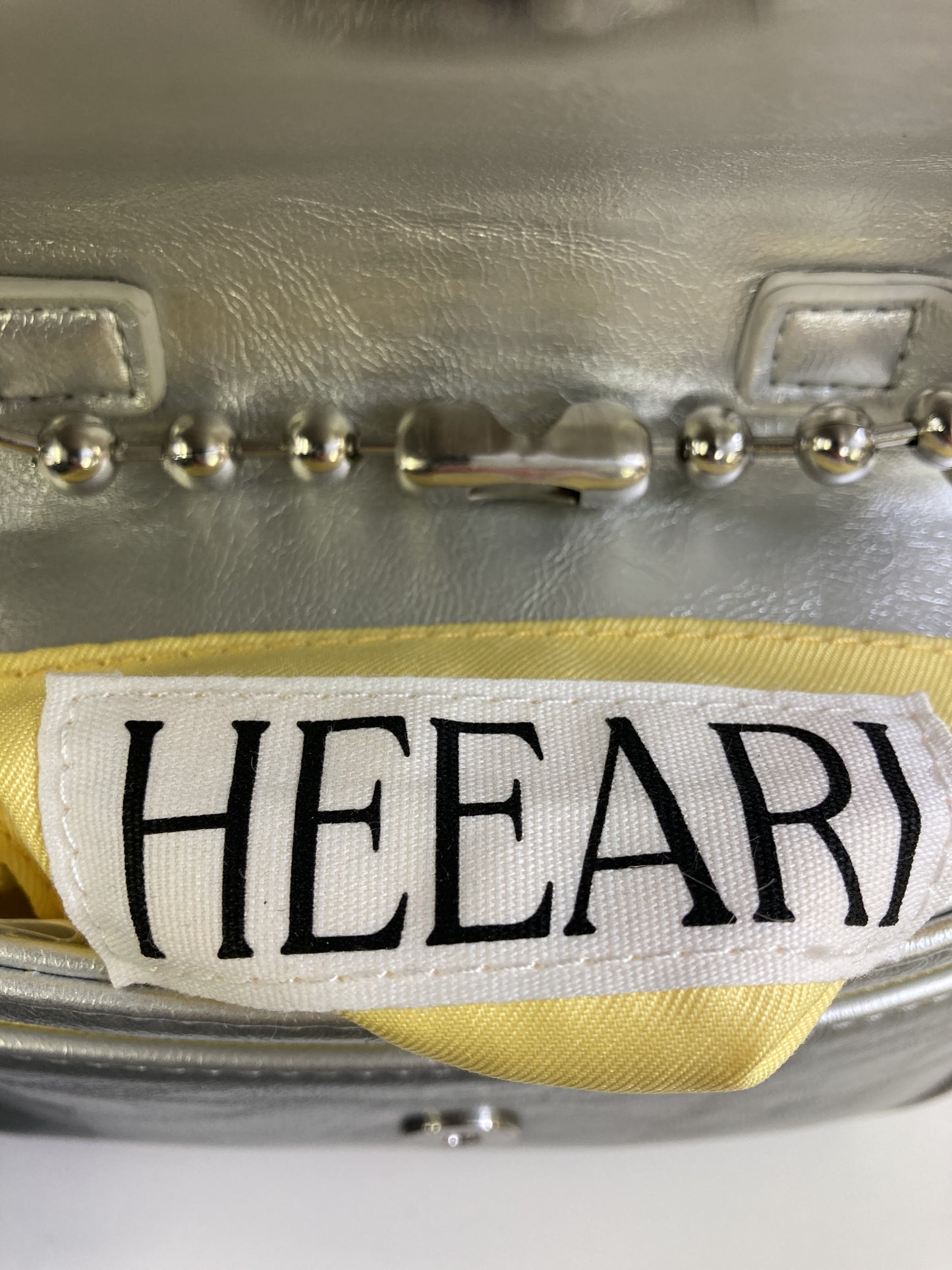 ショルダーバッグ