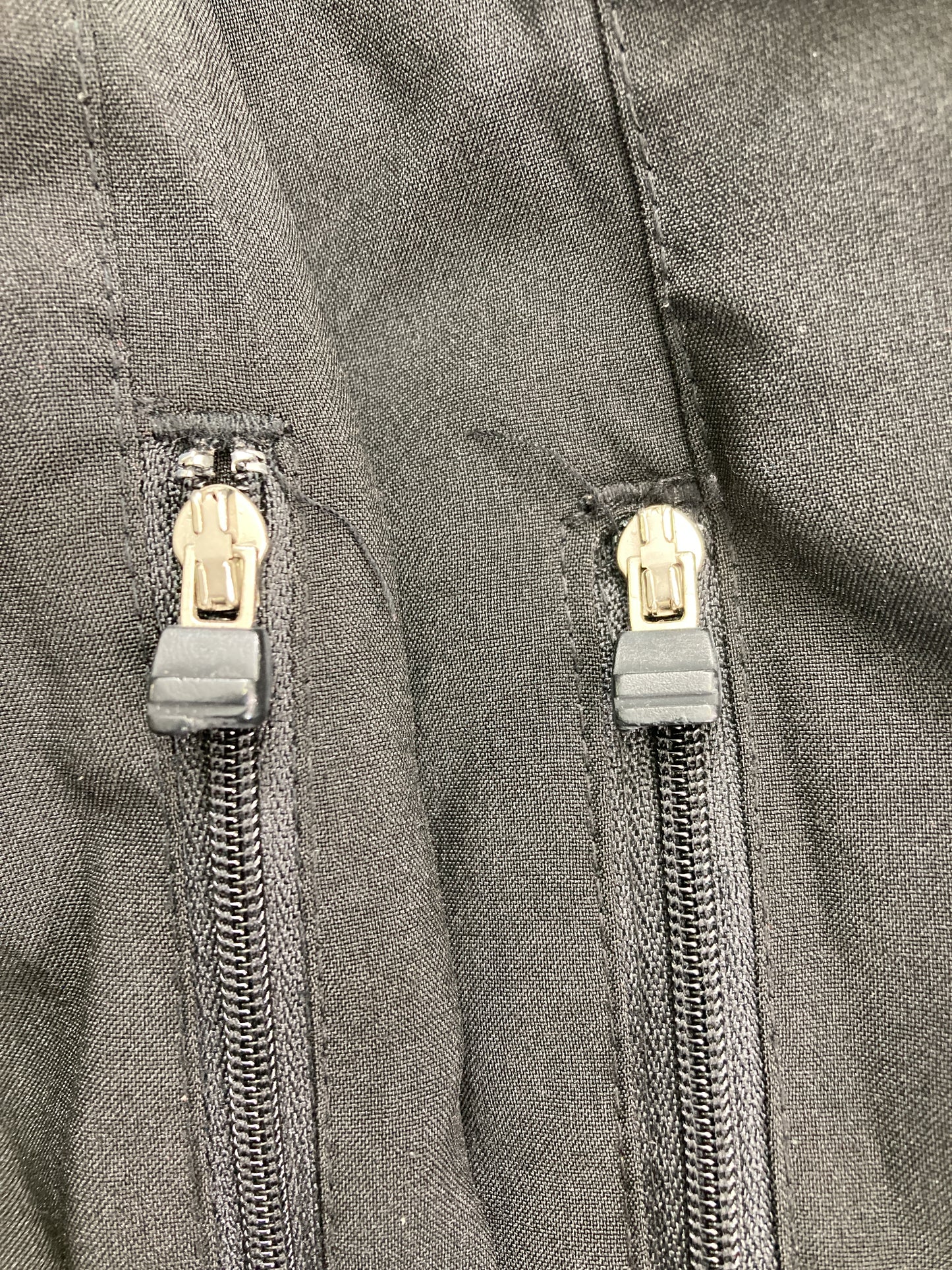 ナイロンジャケット