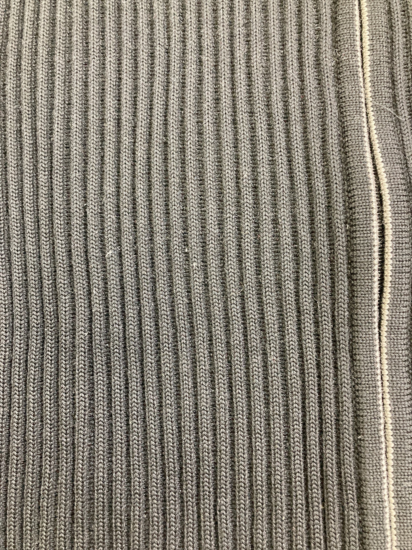 ニット/セーター