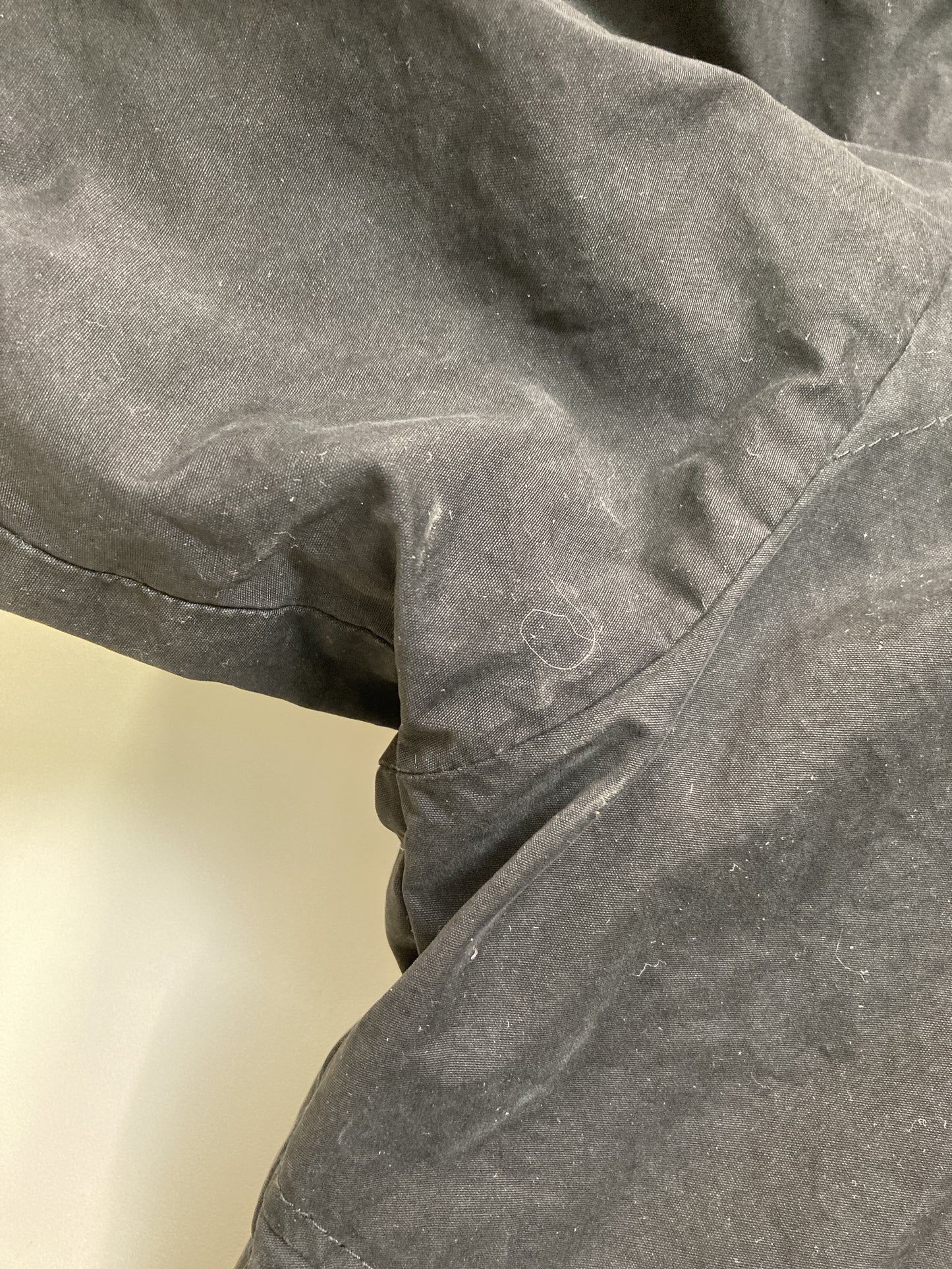 ナイロンジャケット