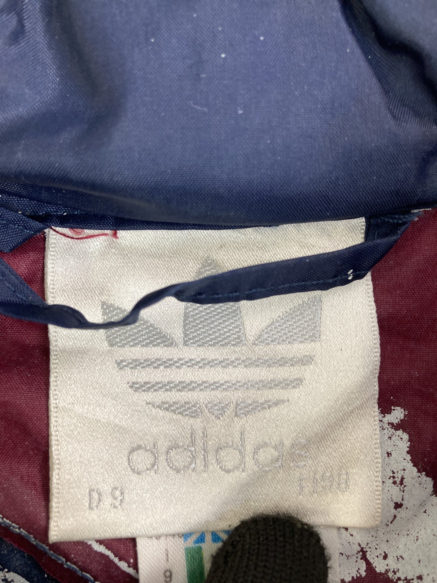 ナイロンジャケット