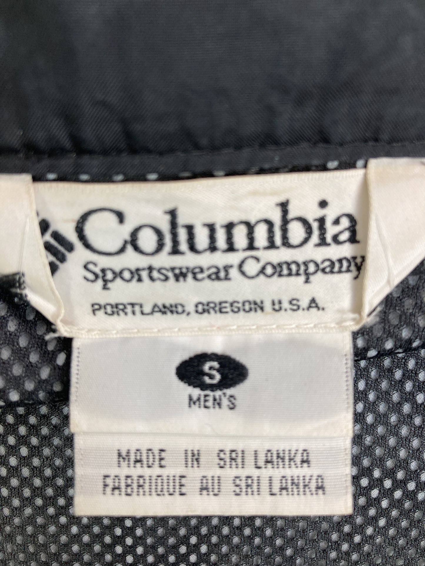 ナイロンジャケット