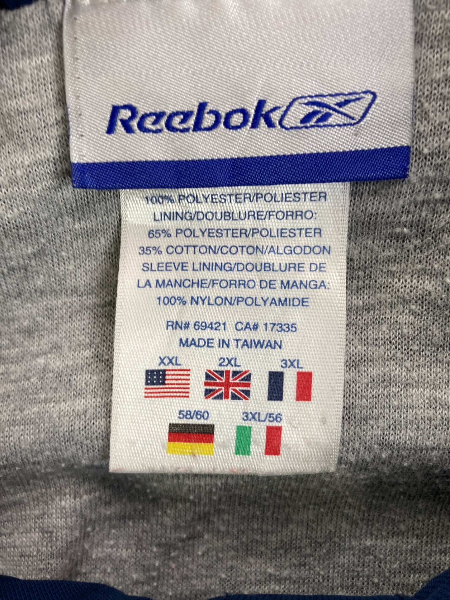 ナイロンジャケット