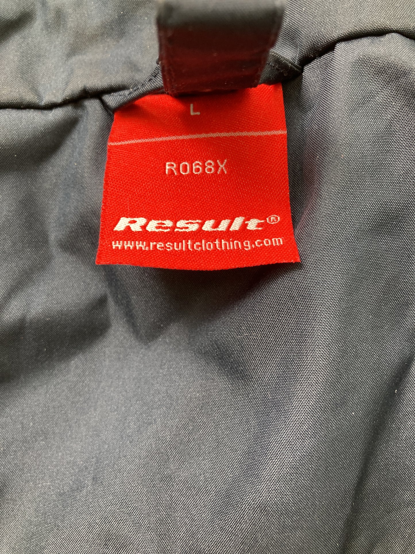 ナイロンジャケット