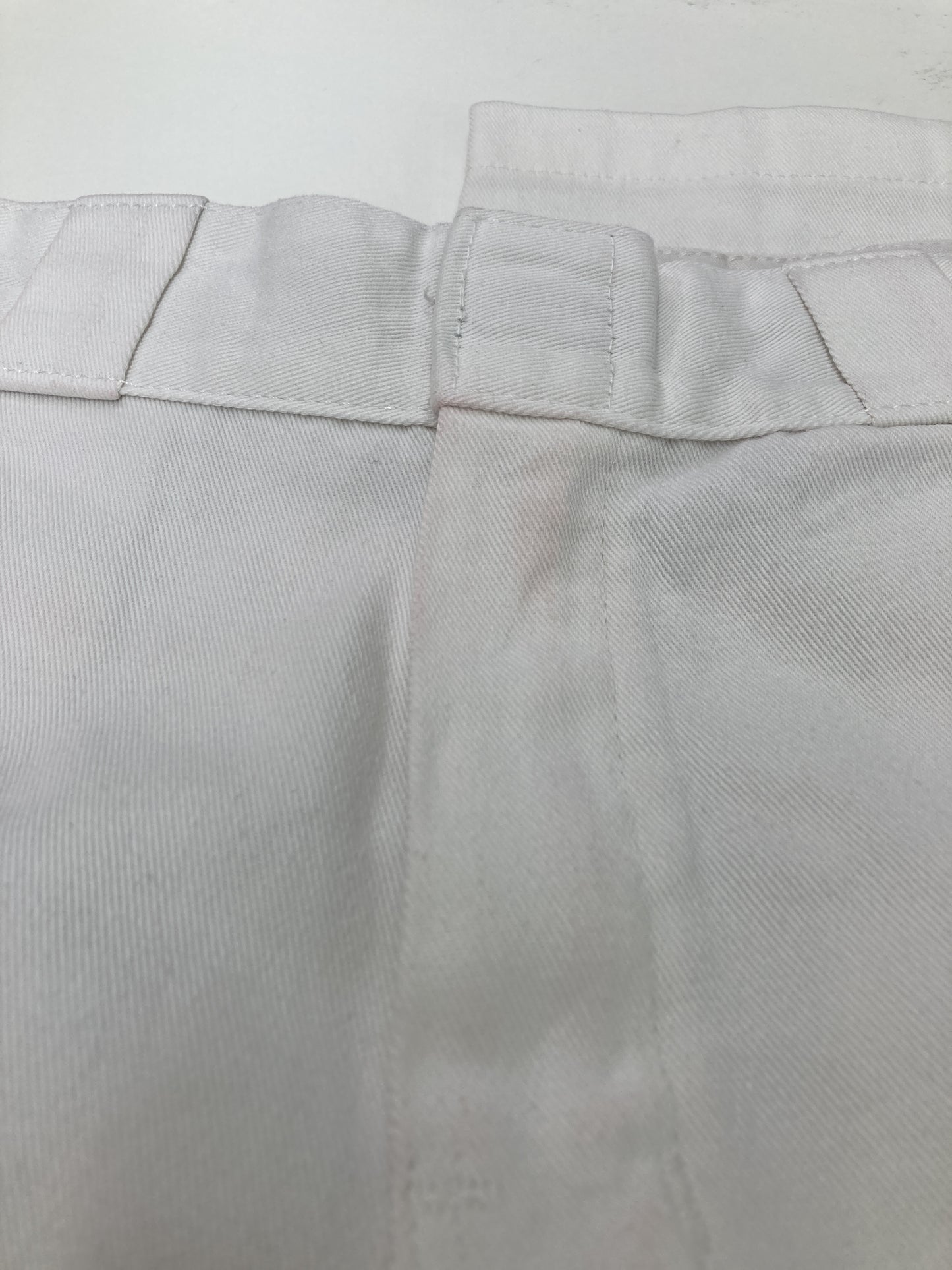 チノパンツ