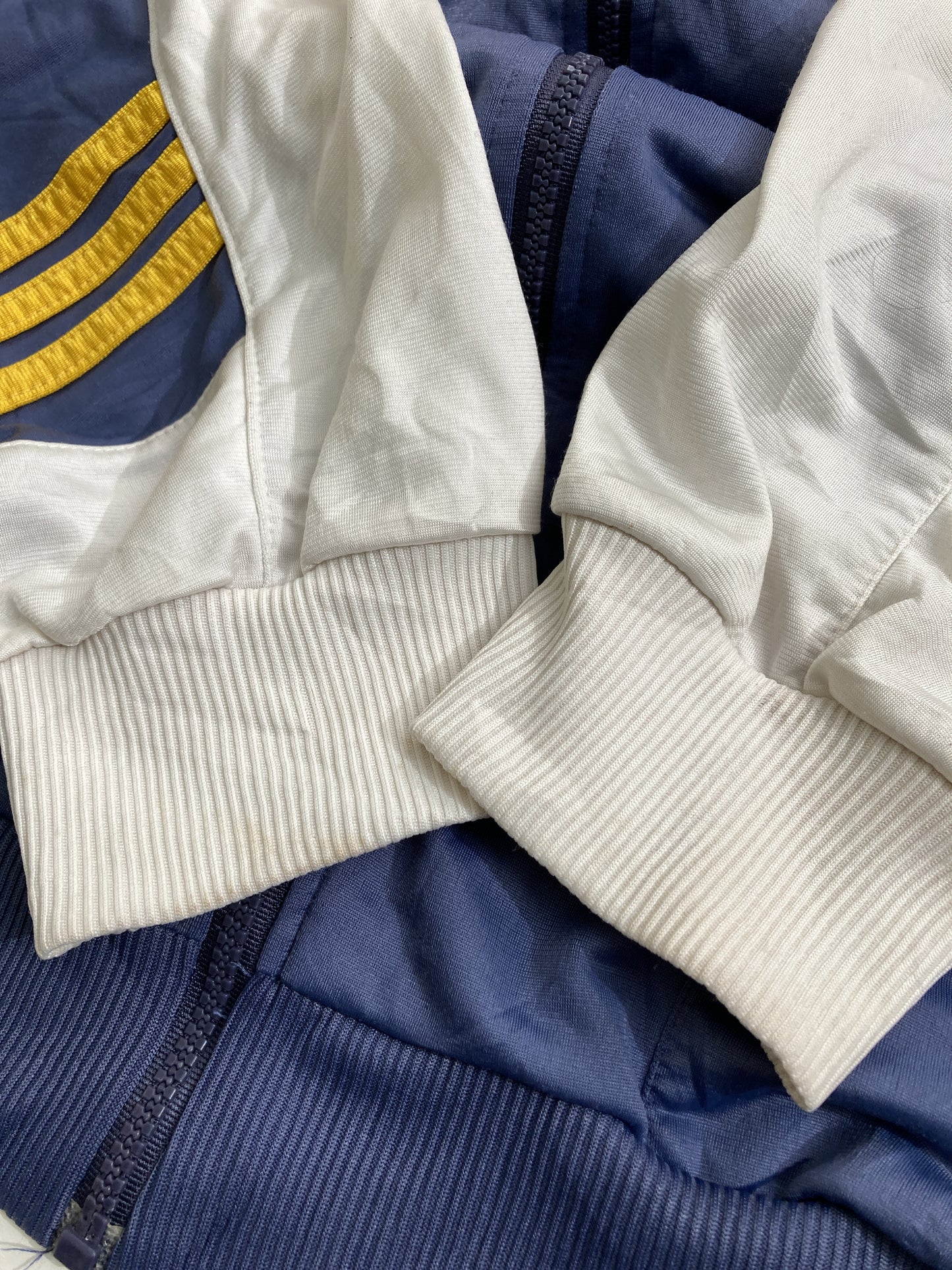 ナイロンジャケット