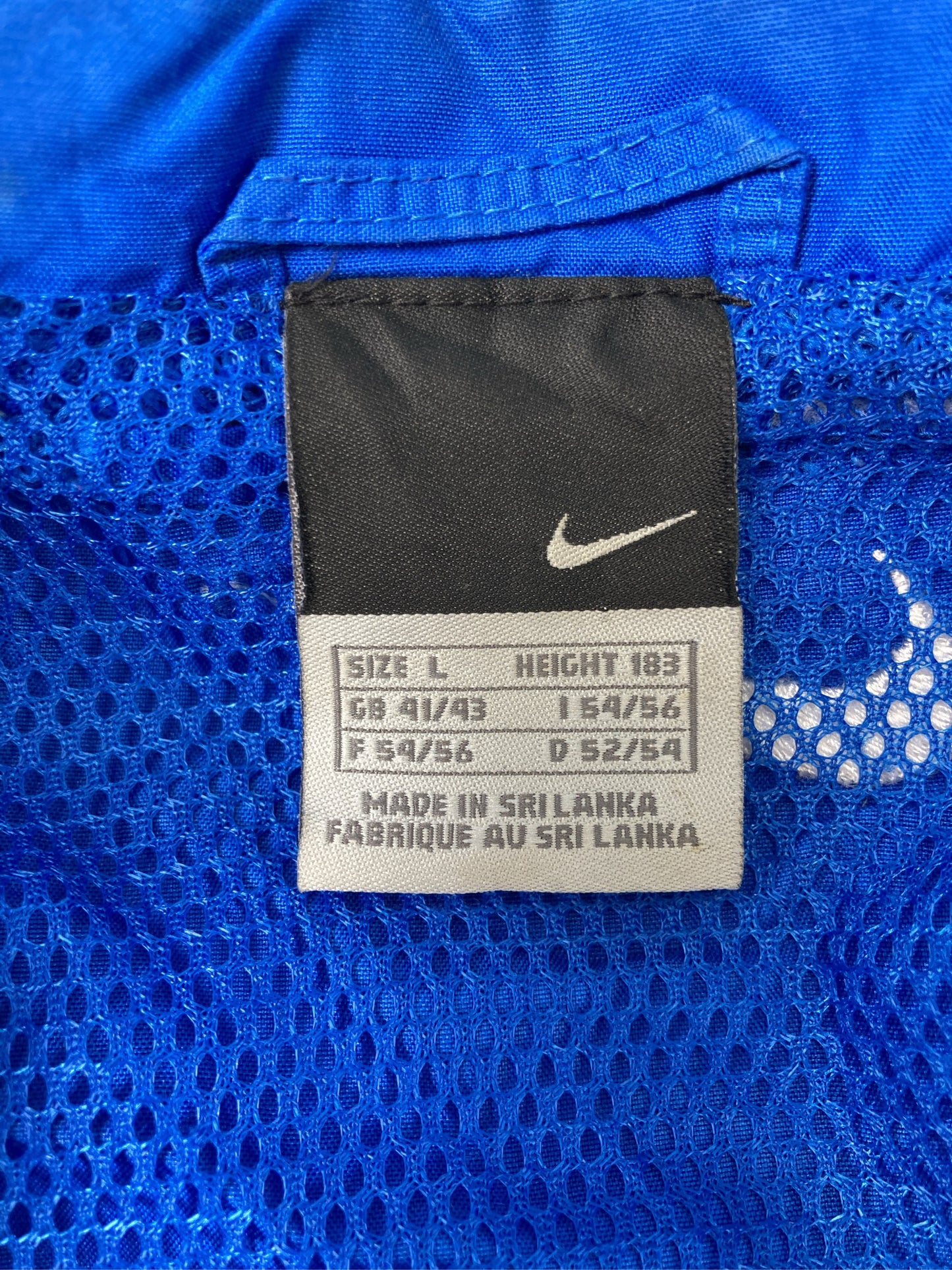 ナイロンジャケット