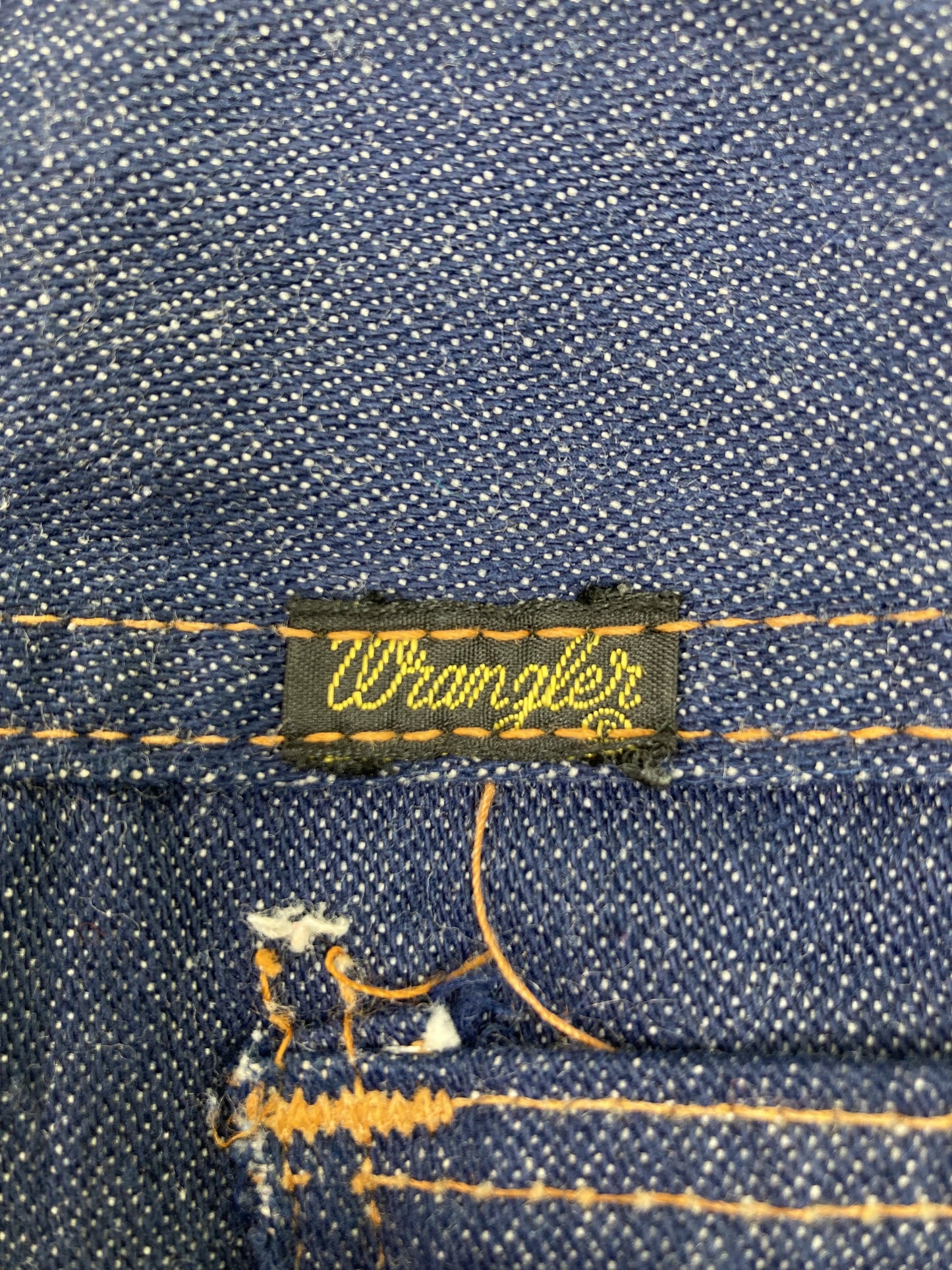 デニムパンツ