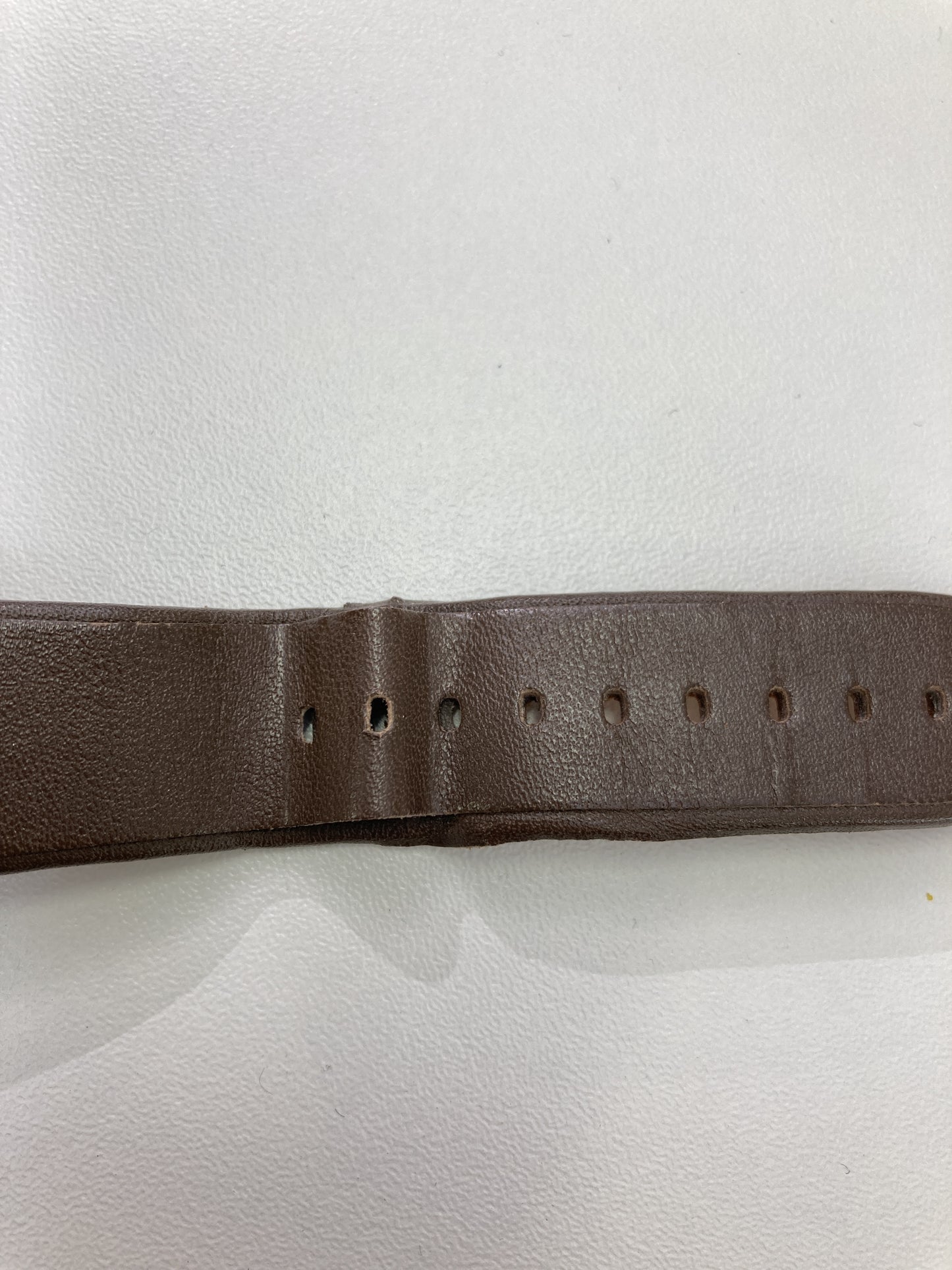 アナログ腕時計